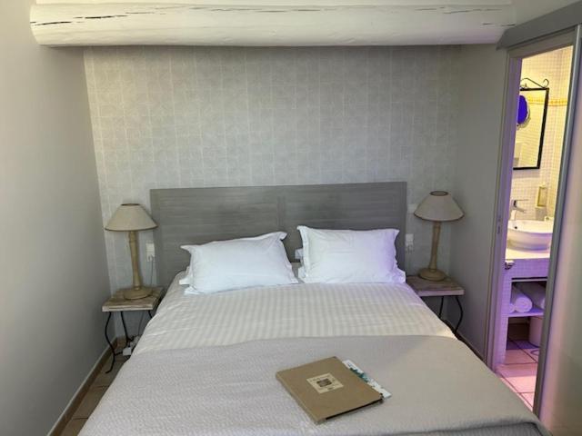 Classic Double Room,1540211734:JPEG