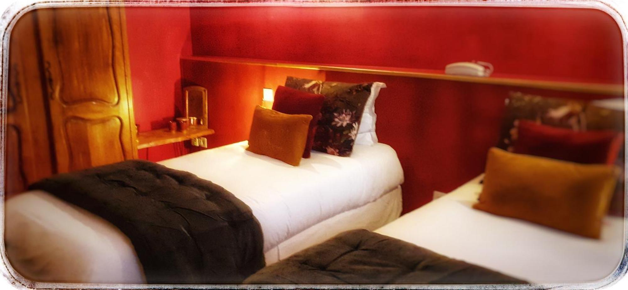 Twin Room,1543276804:JPEG