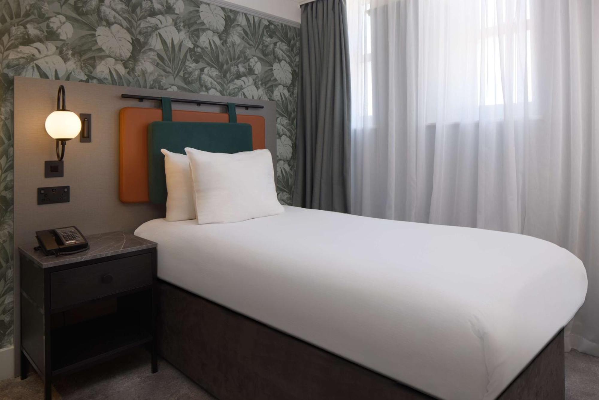 Single Room,1544826556:JPEG