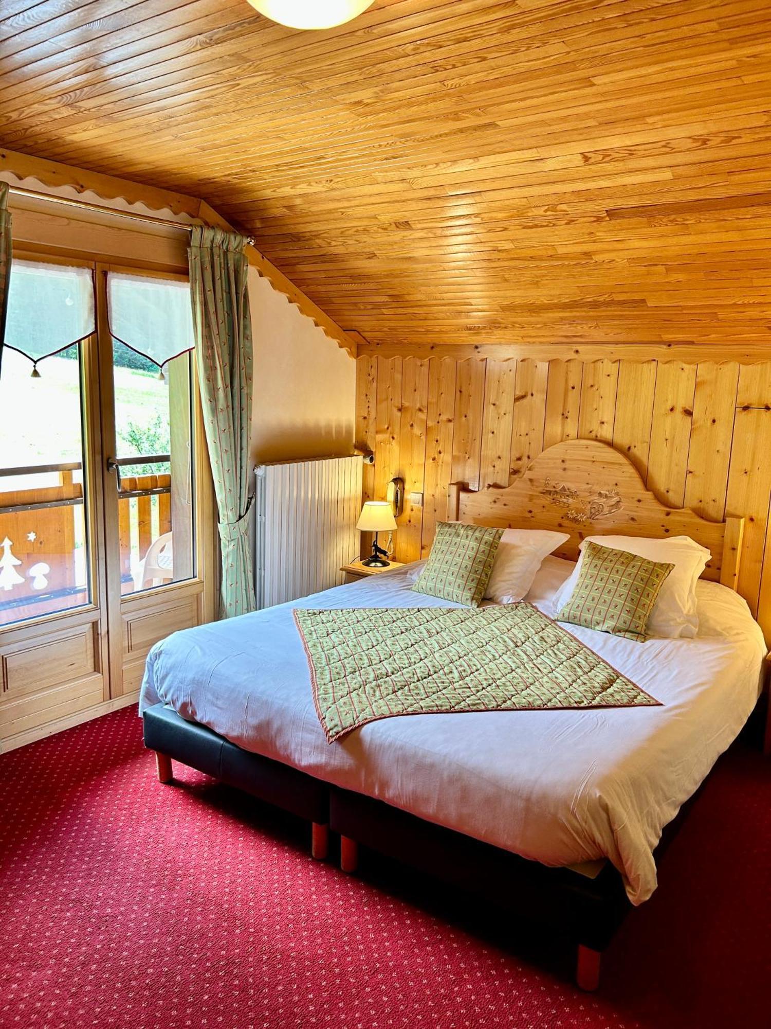 Standard Triple Room,1545829027:JPEG