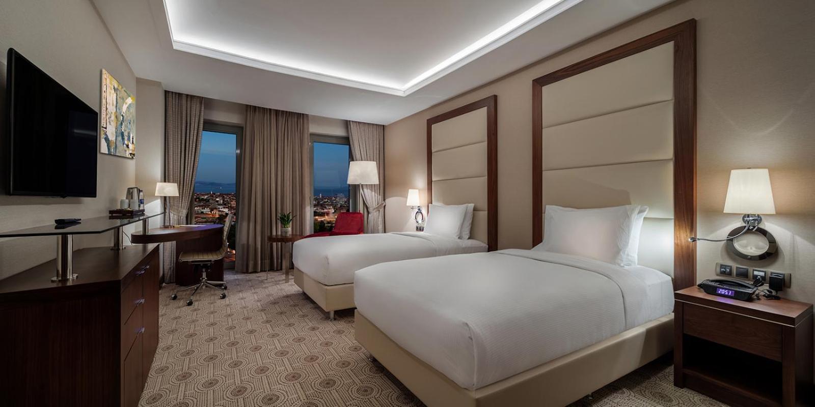 Twin Room,1687502355:JPEG