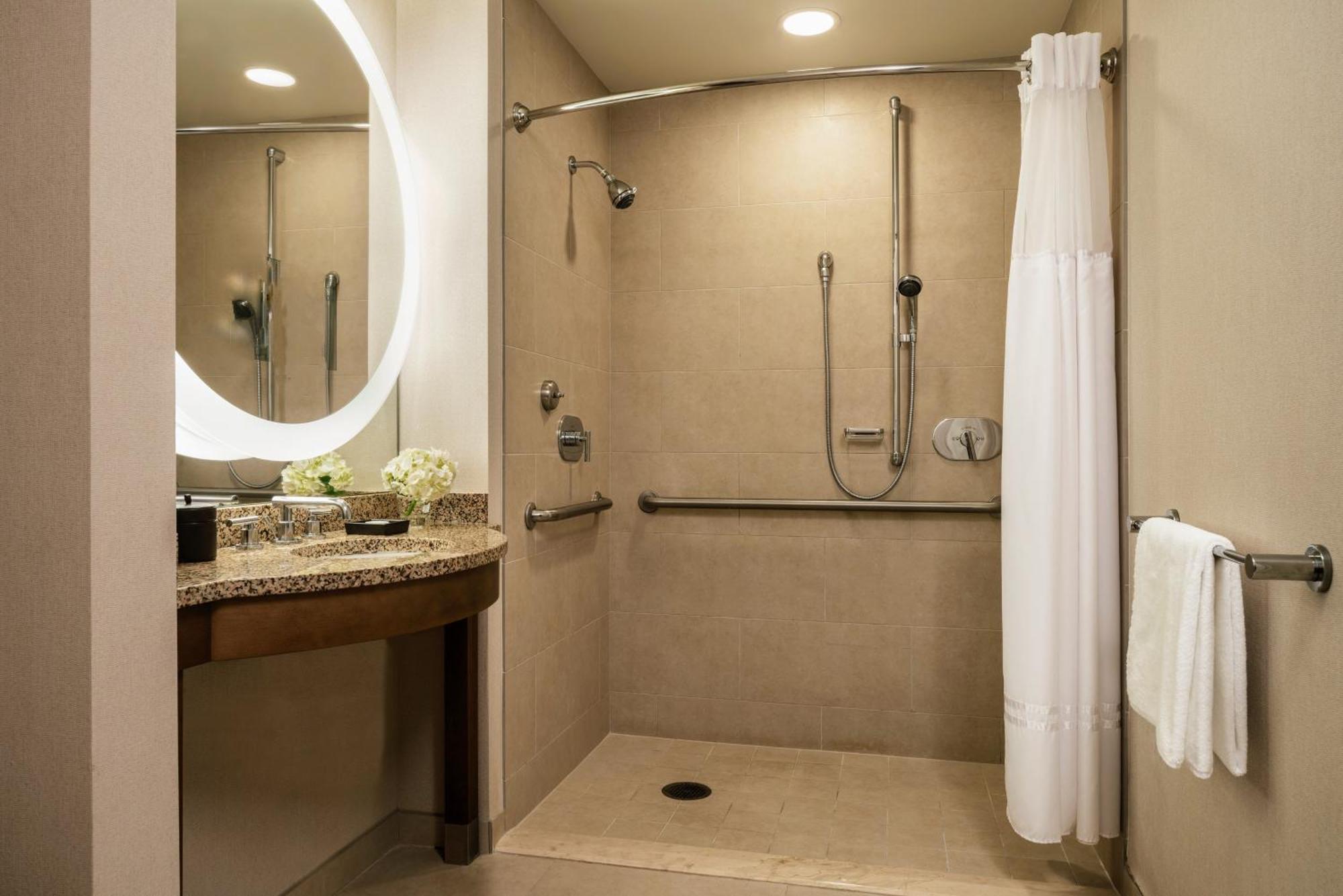 Queen Room Two Queen Beds Accessible Shower Disability Access