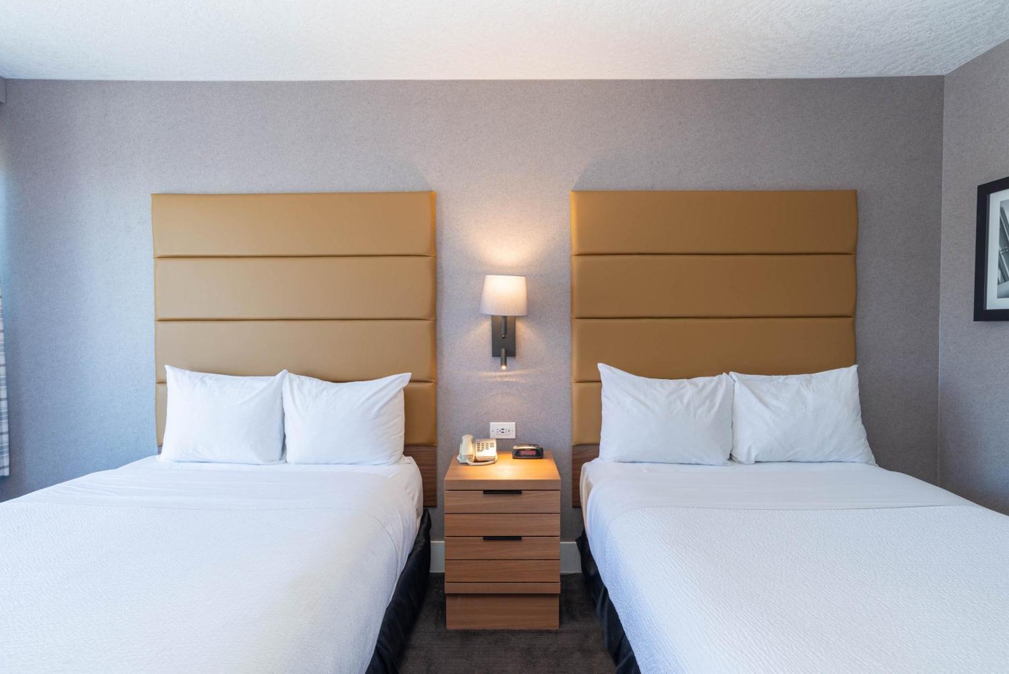 Chambre Standard avec 2 Lits Doubles