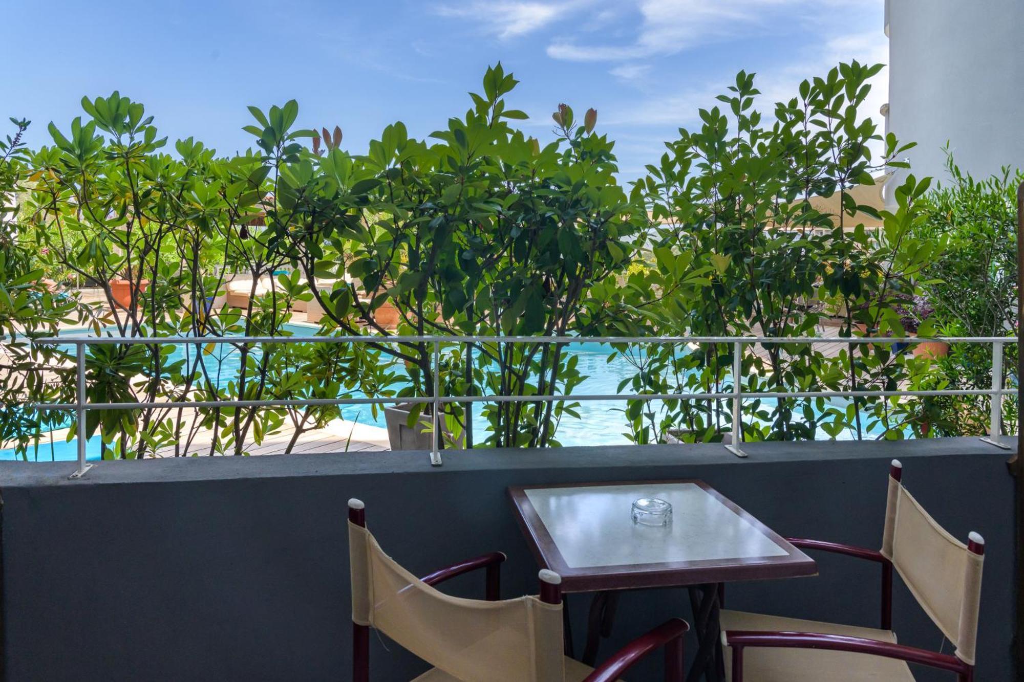 Double or Twin Room Pool View