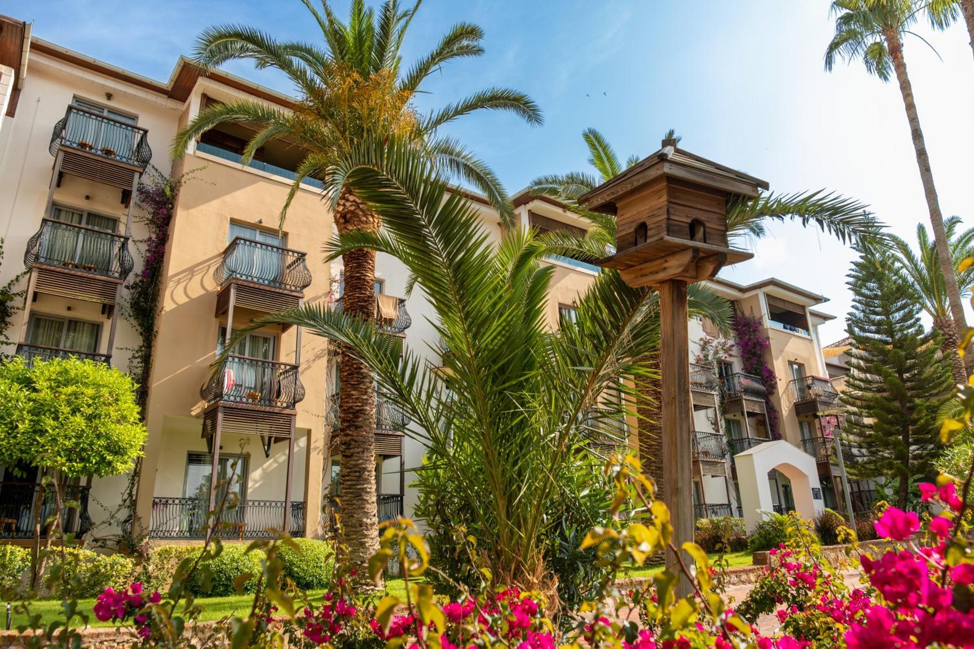 Standard Double Room with Balcony,1559526040:JPEG