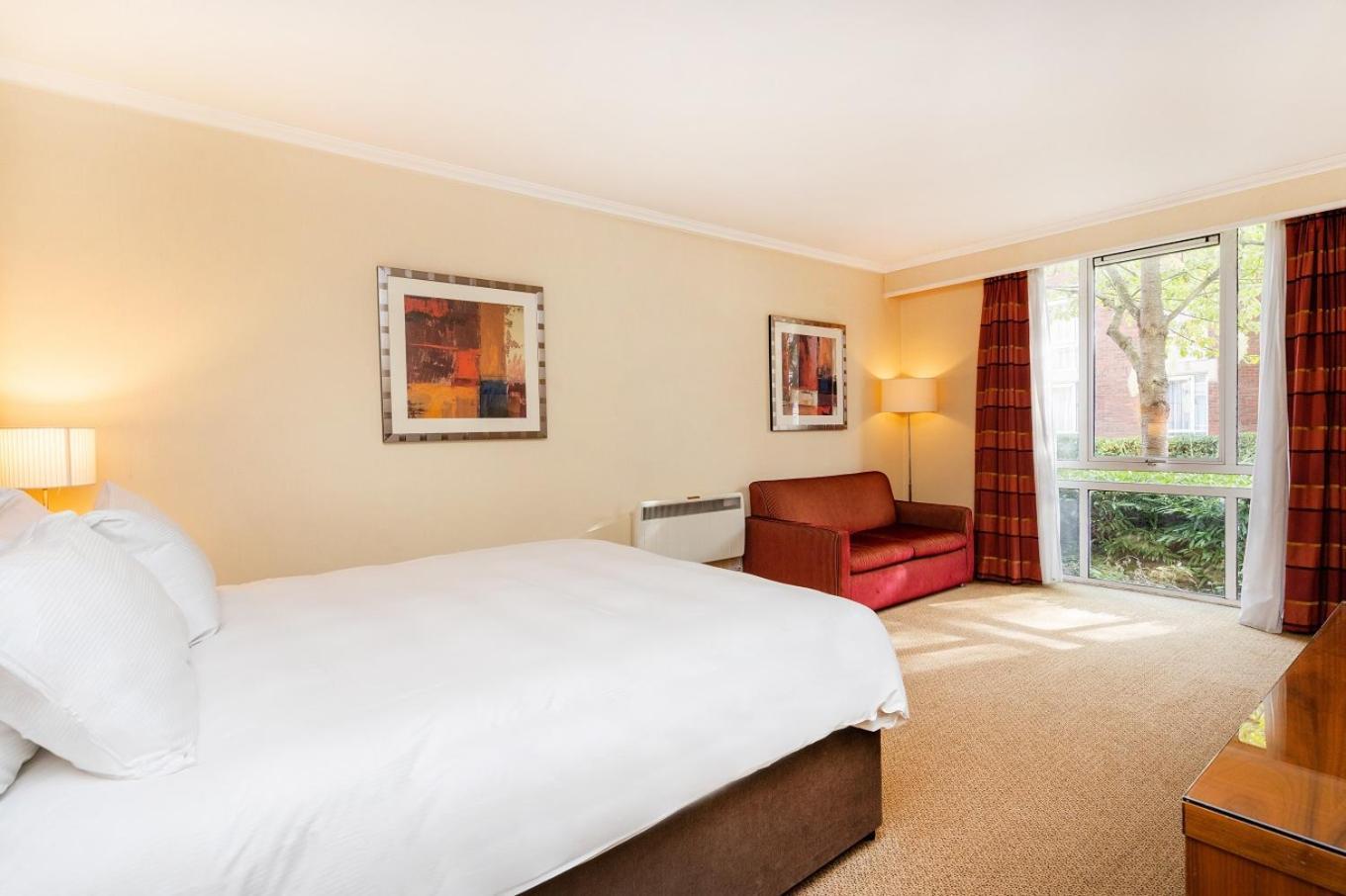 King Deluxe Room