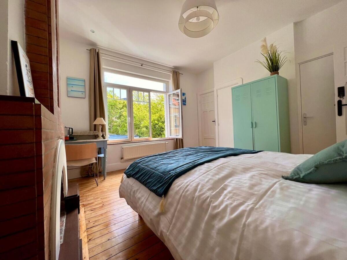 Double Room Private Bathroom