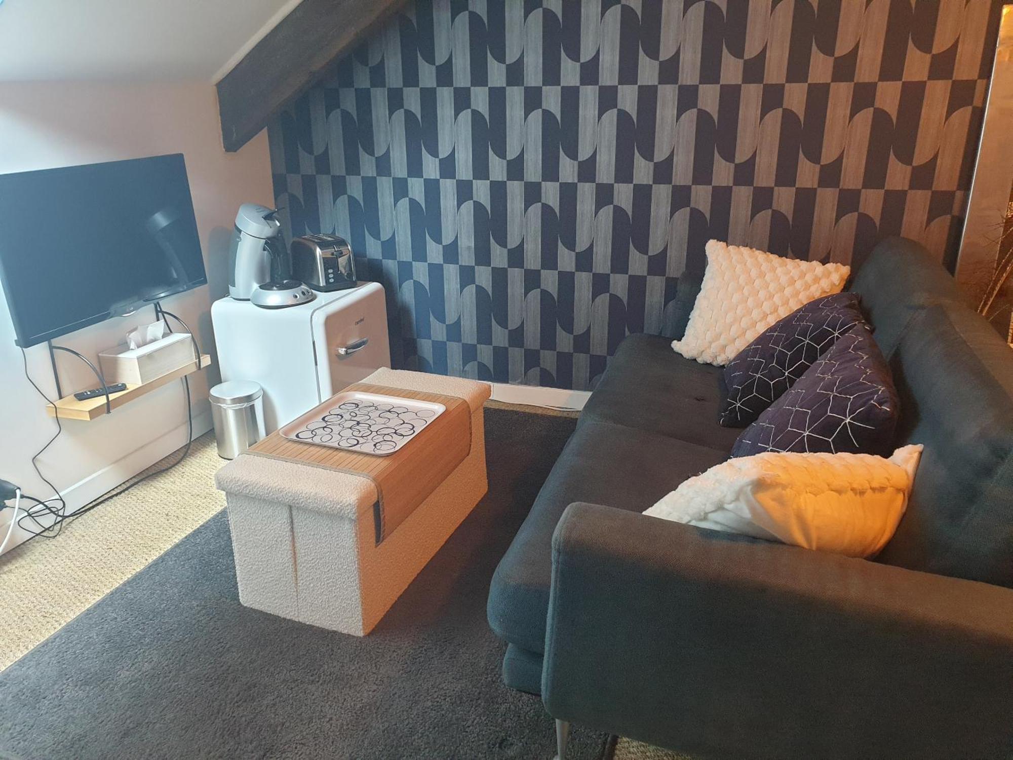 Double Room Private Bathroom