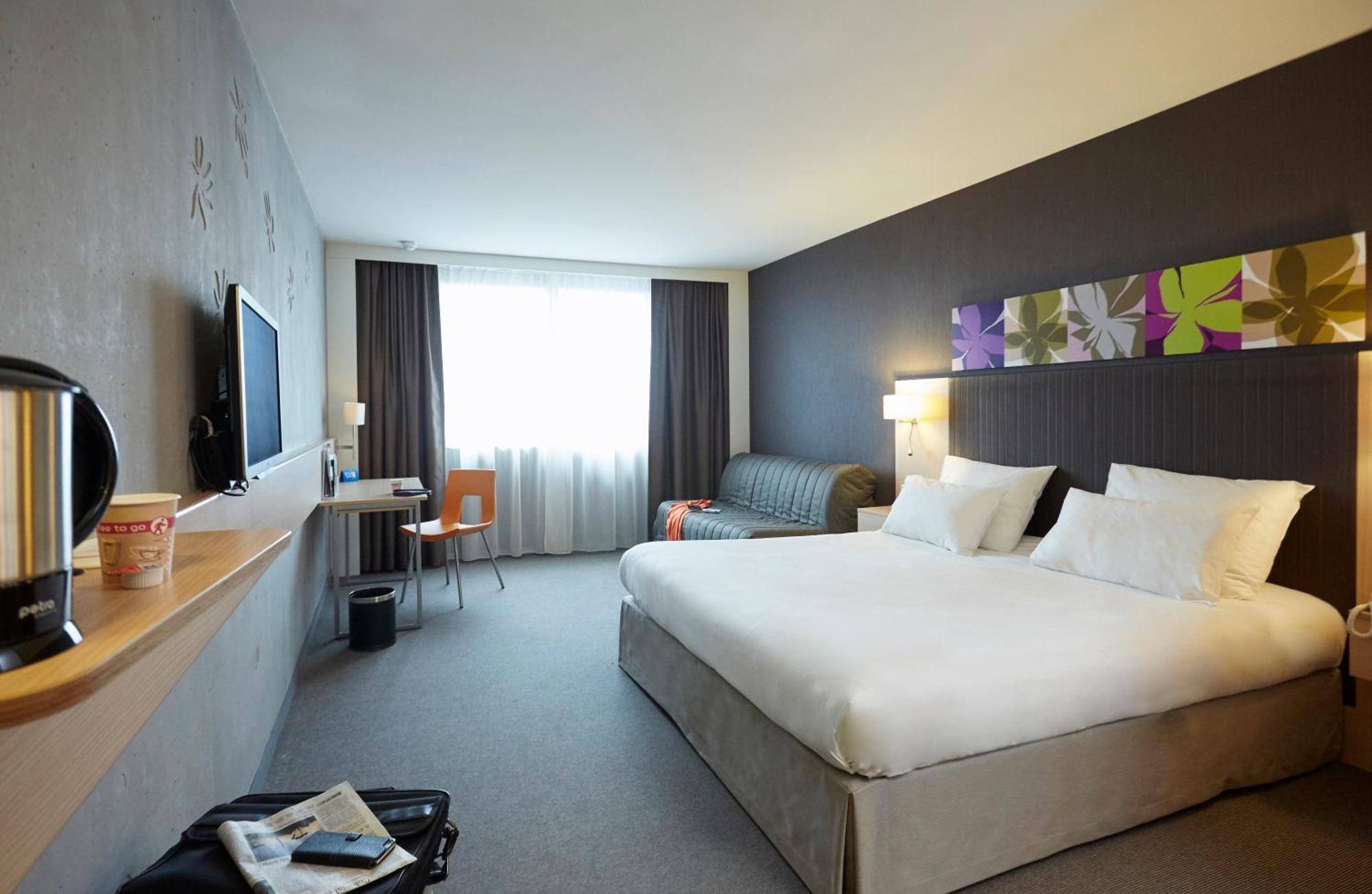 Chambre Familiale avec Lit King-Size et Canapé-Lit