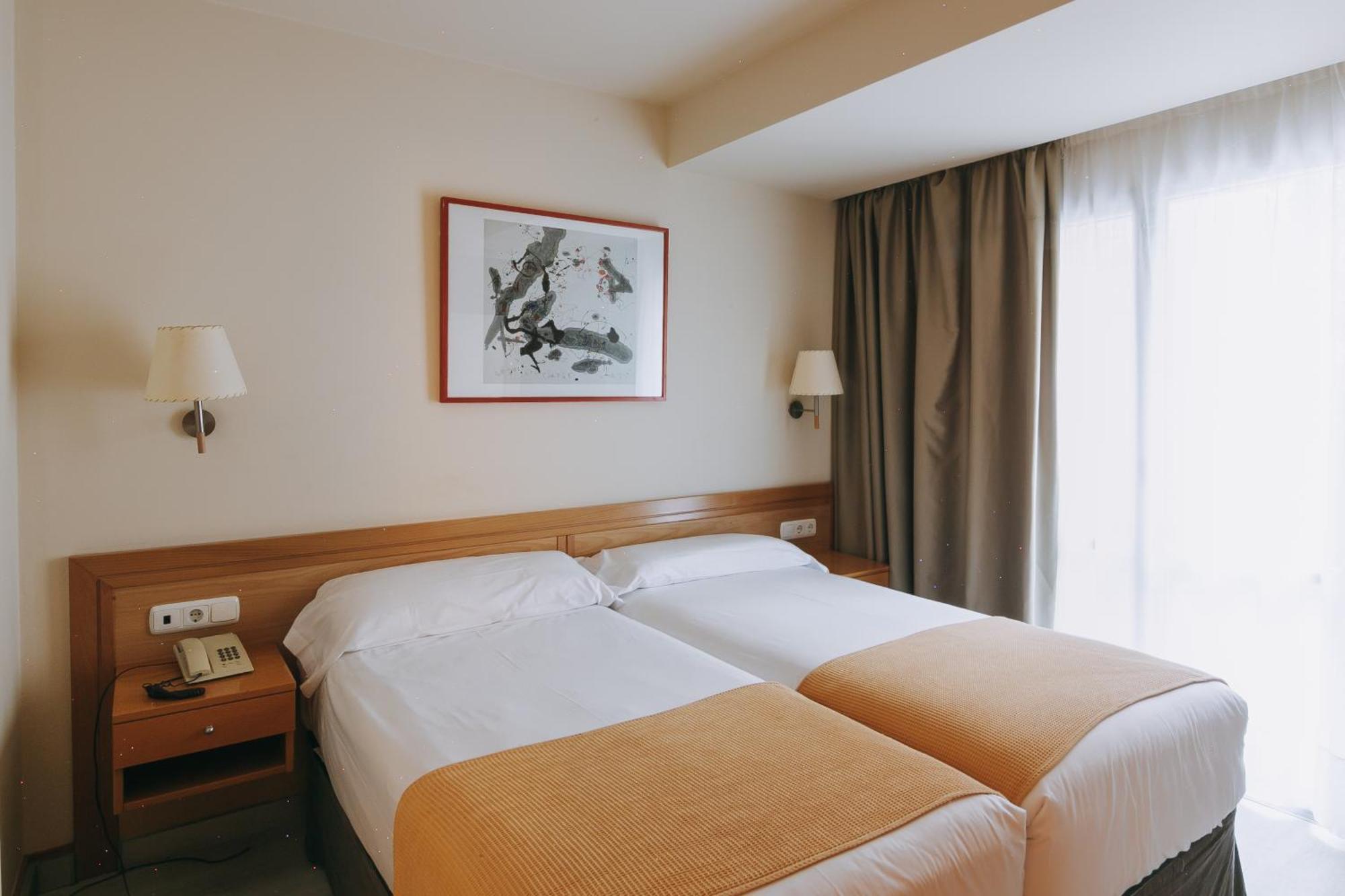 Double or Twin Room,1578367526:JPEG