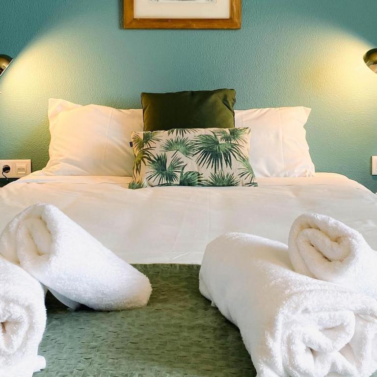 Chambre Double - Vue Partielle sur Mer.