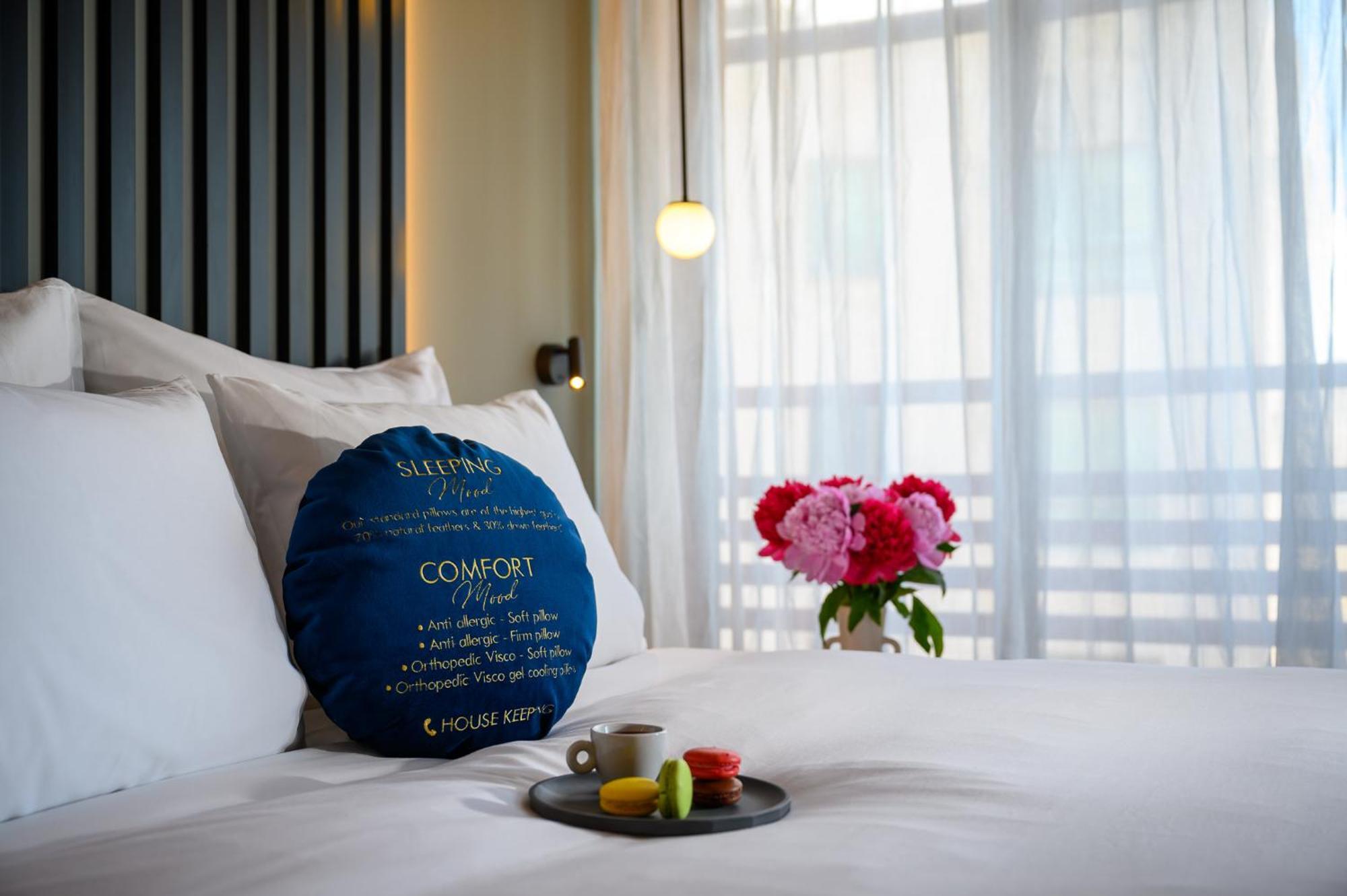 Deluxe Double or Twin Room with City View,1580165734:JPEG