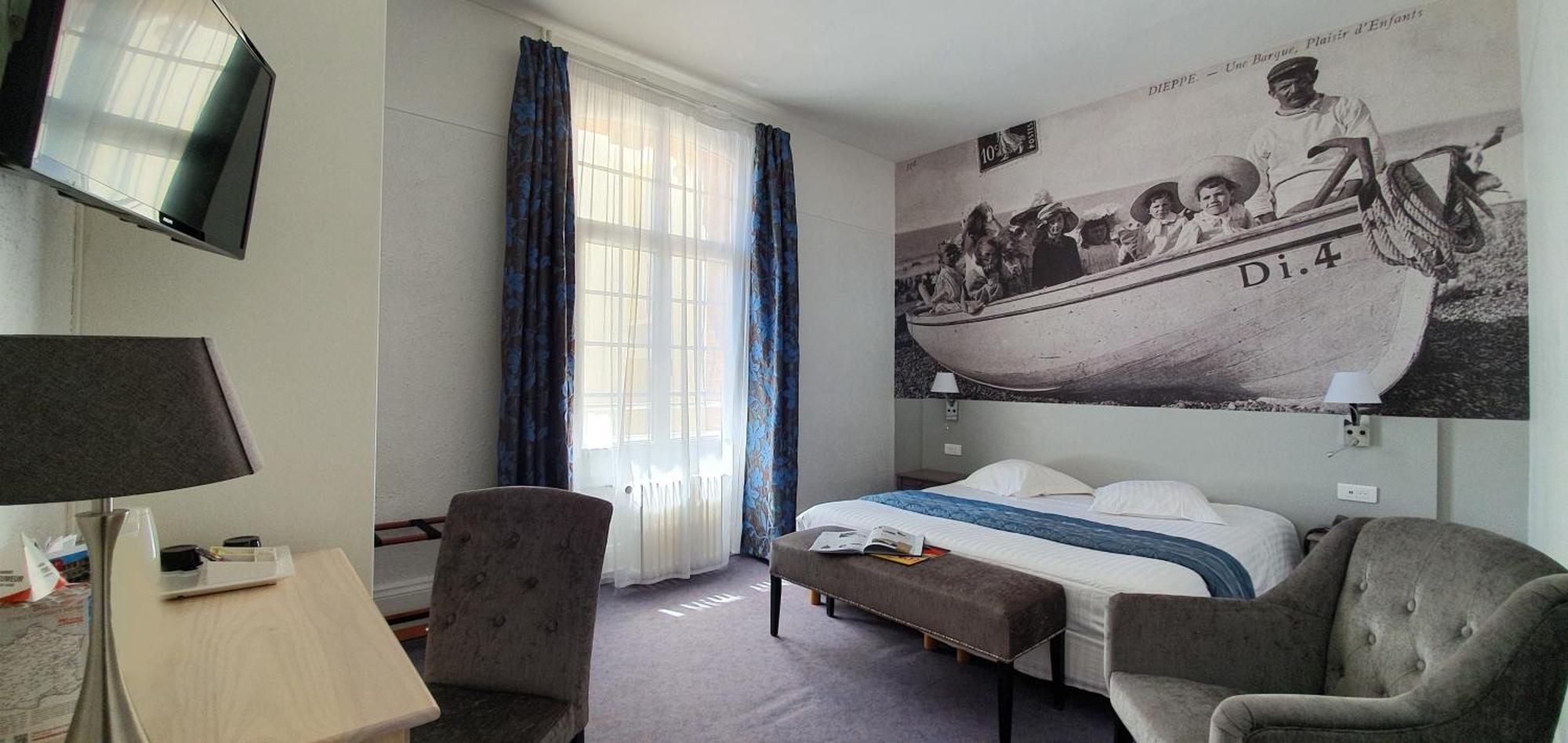 Superior Room City Side