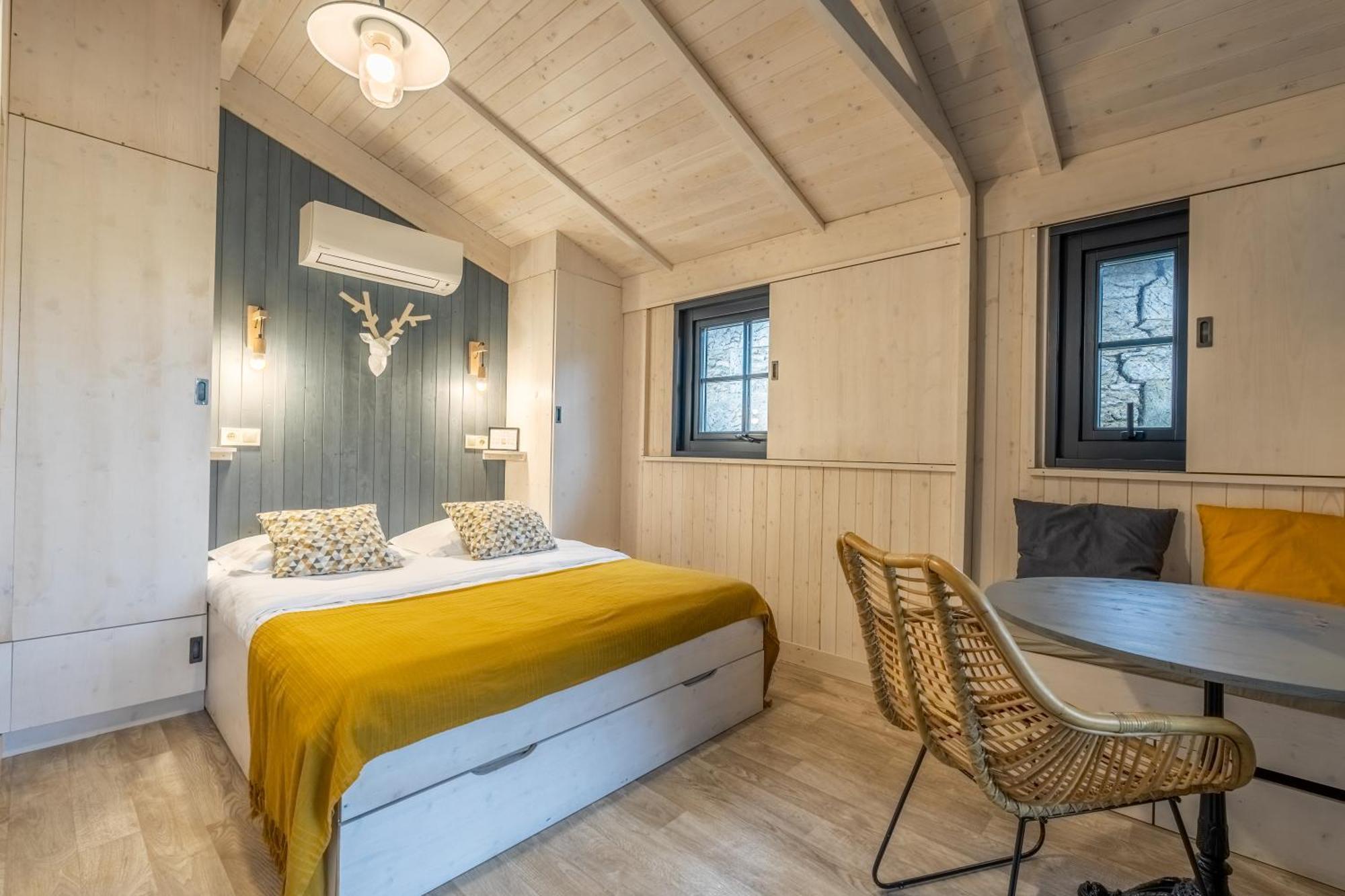 Superior Chalet