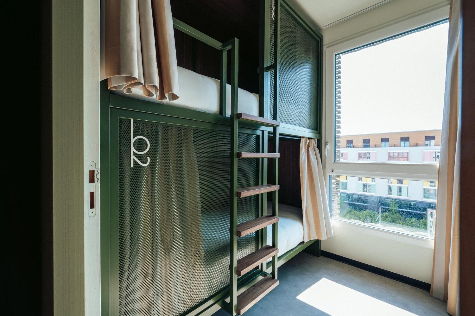 JOST BED Mixed Dormitory Bed
