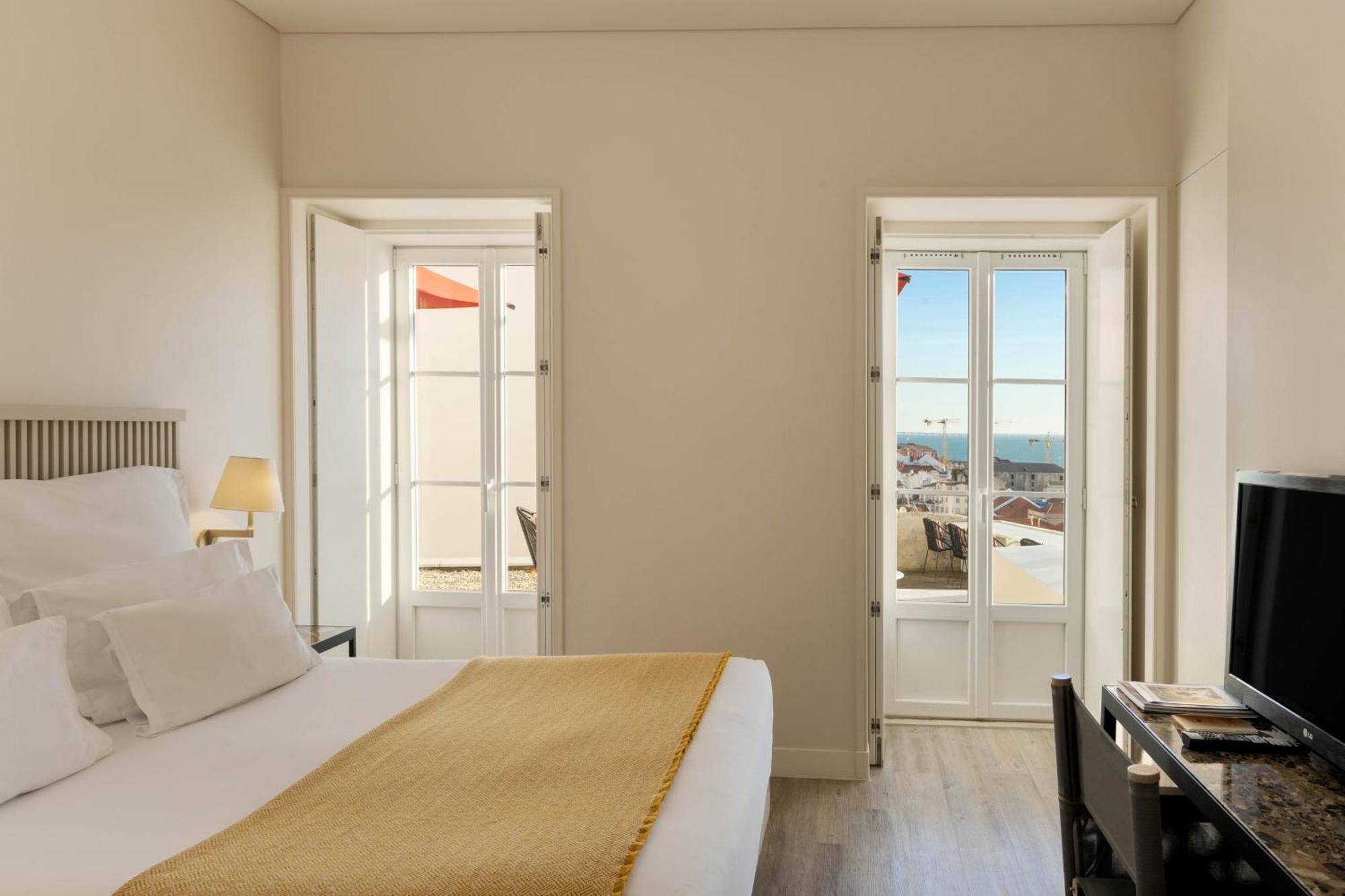 Double or Twin Room Terrace