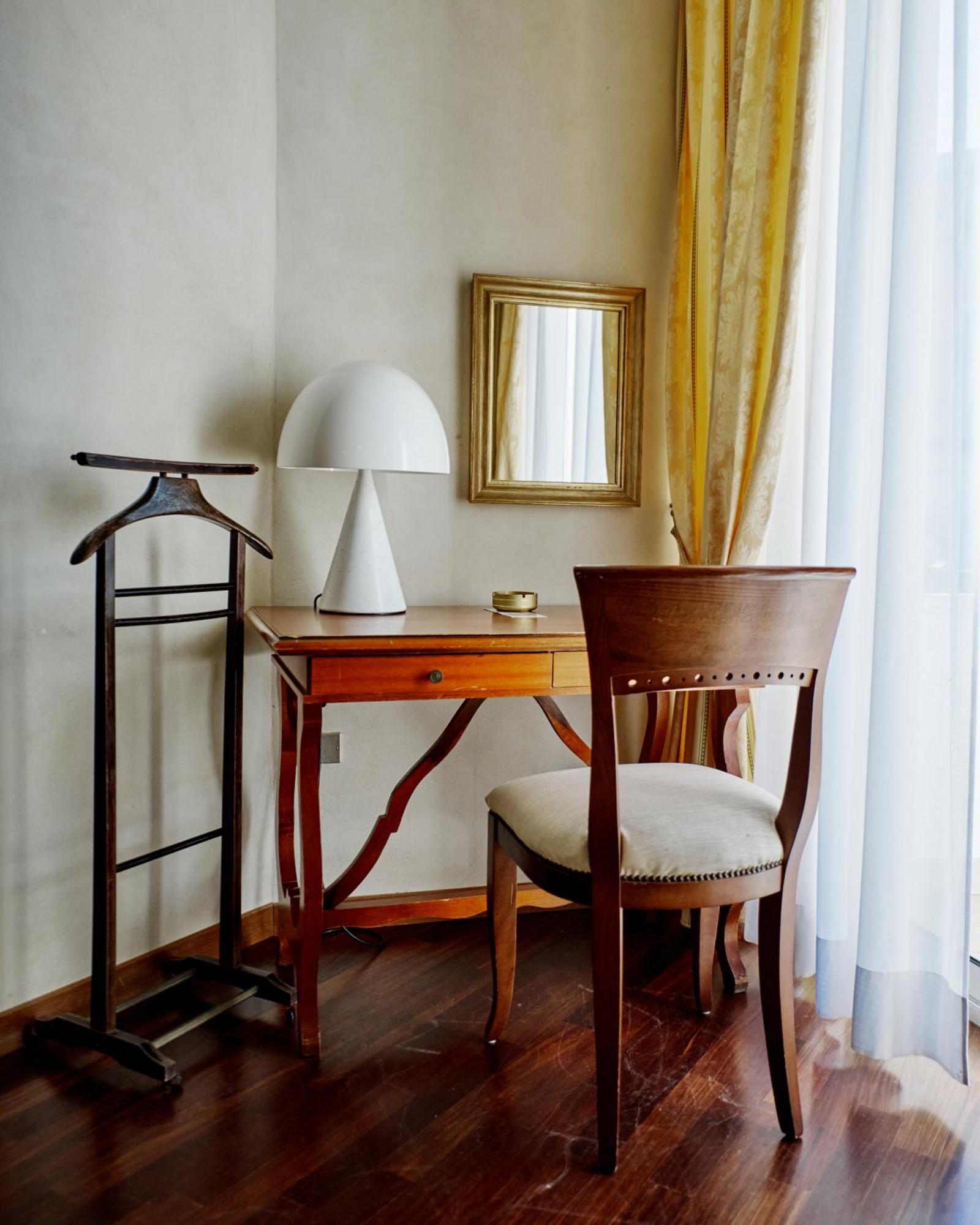 Large Single Room,1591483211:JPEG