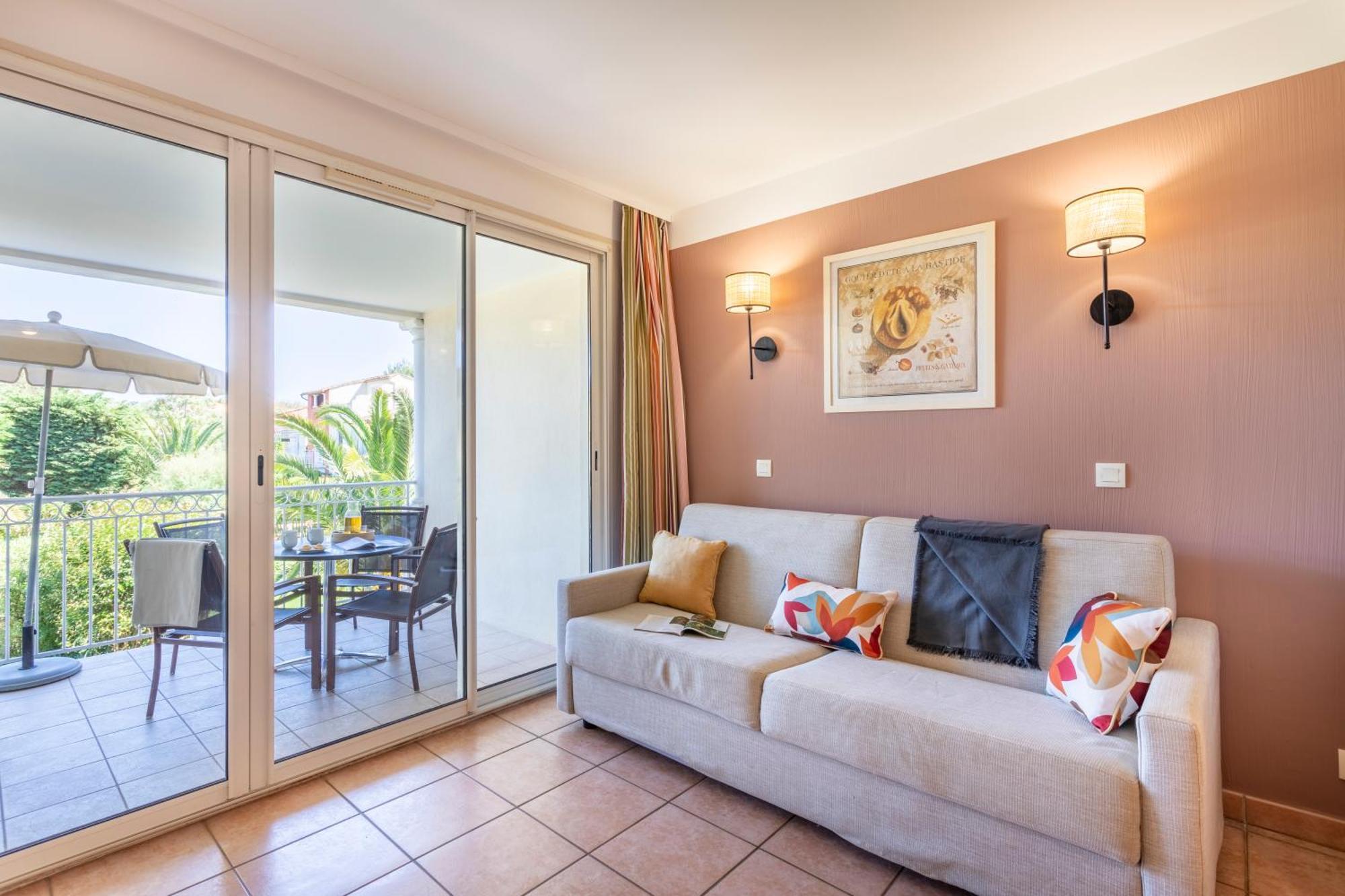 One-Bedroom Apartment Air Conditioning Terrace or Balcony