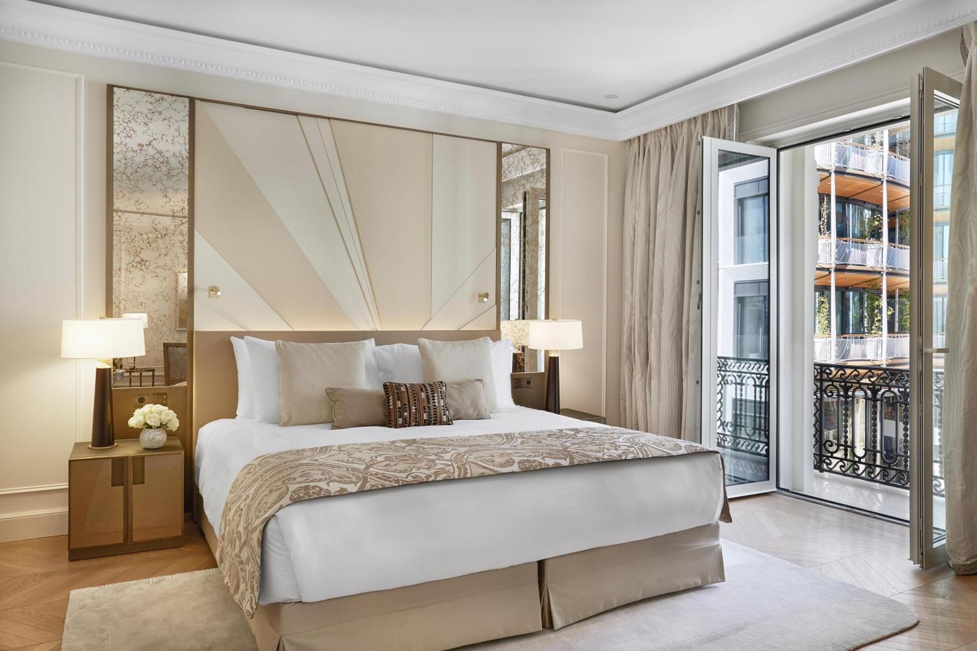 Suite Junior - Vue sur Patio ou Ville
