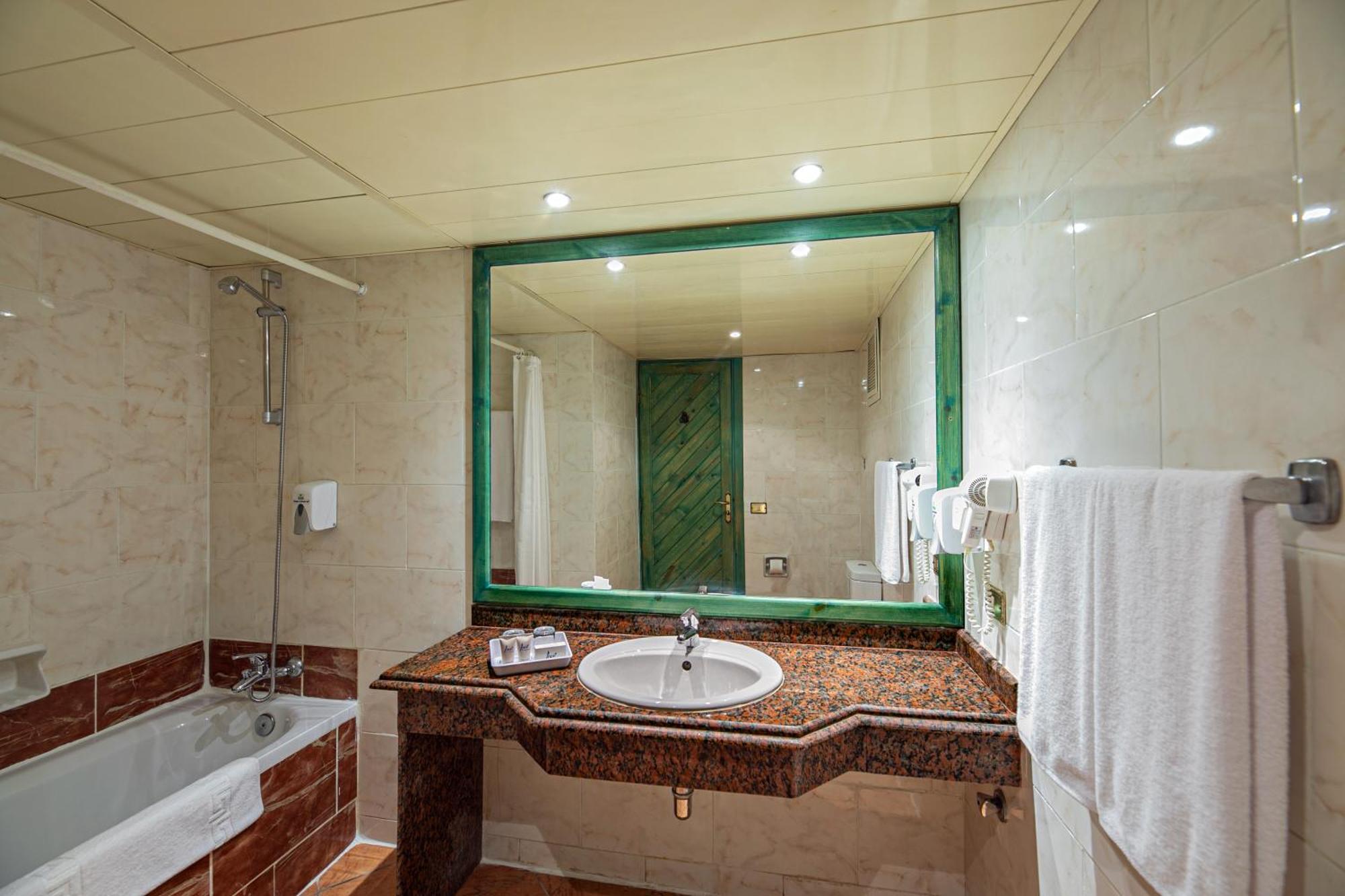 Hébergement Azur Jardin