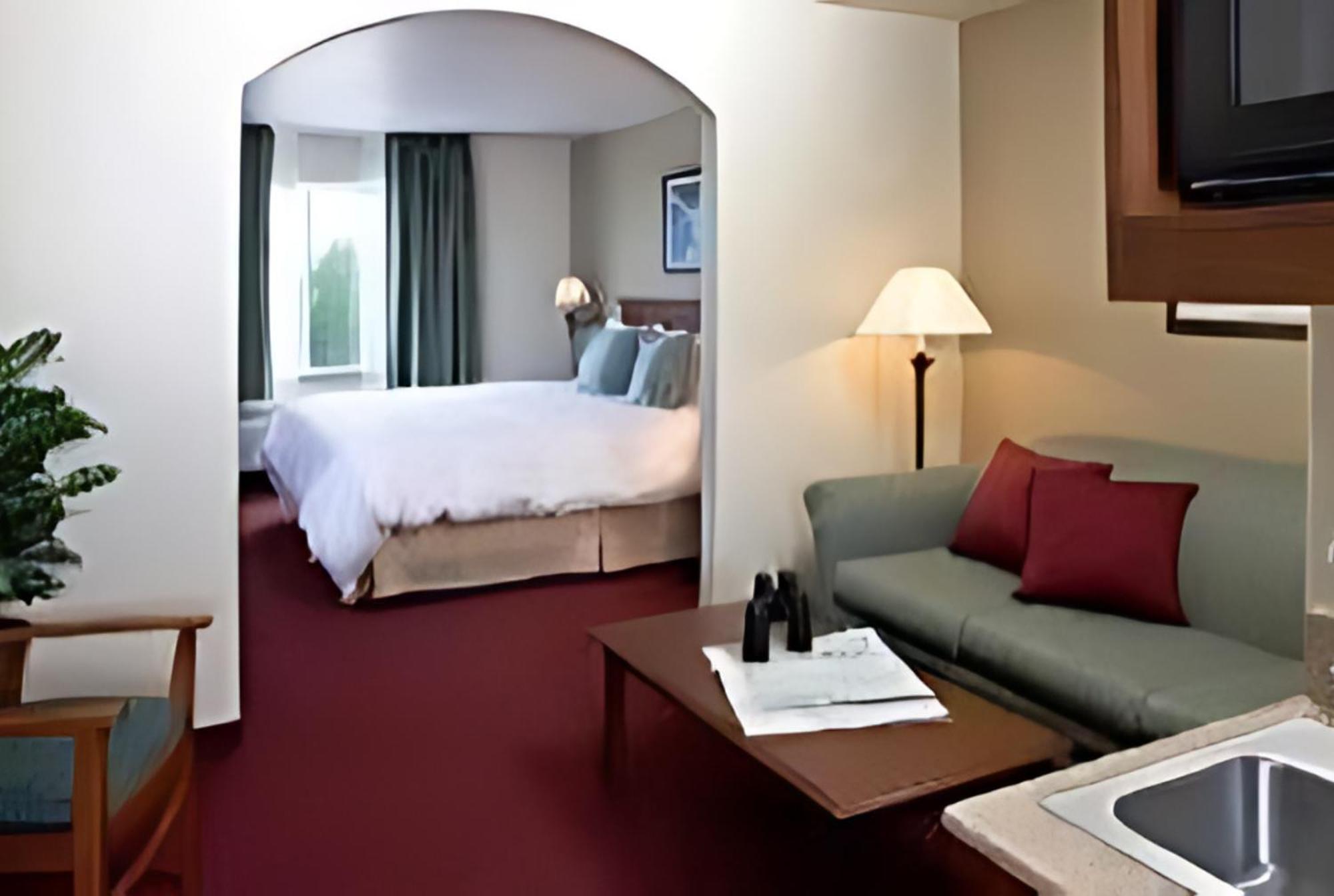 Queen Room Two Queen Beds Disability Access