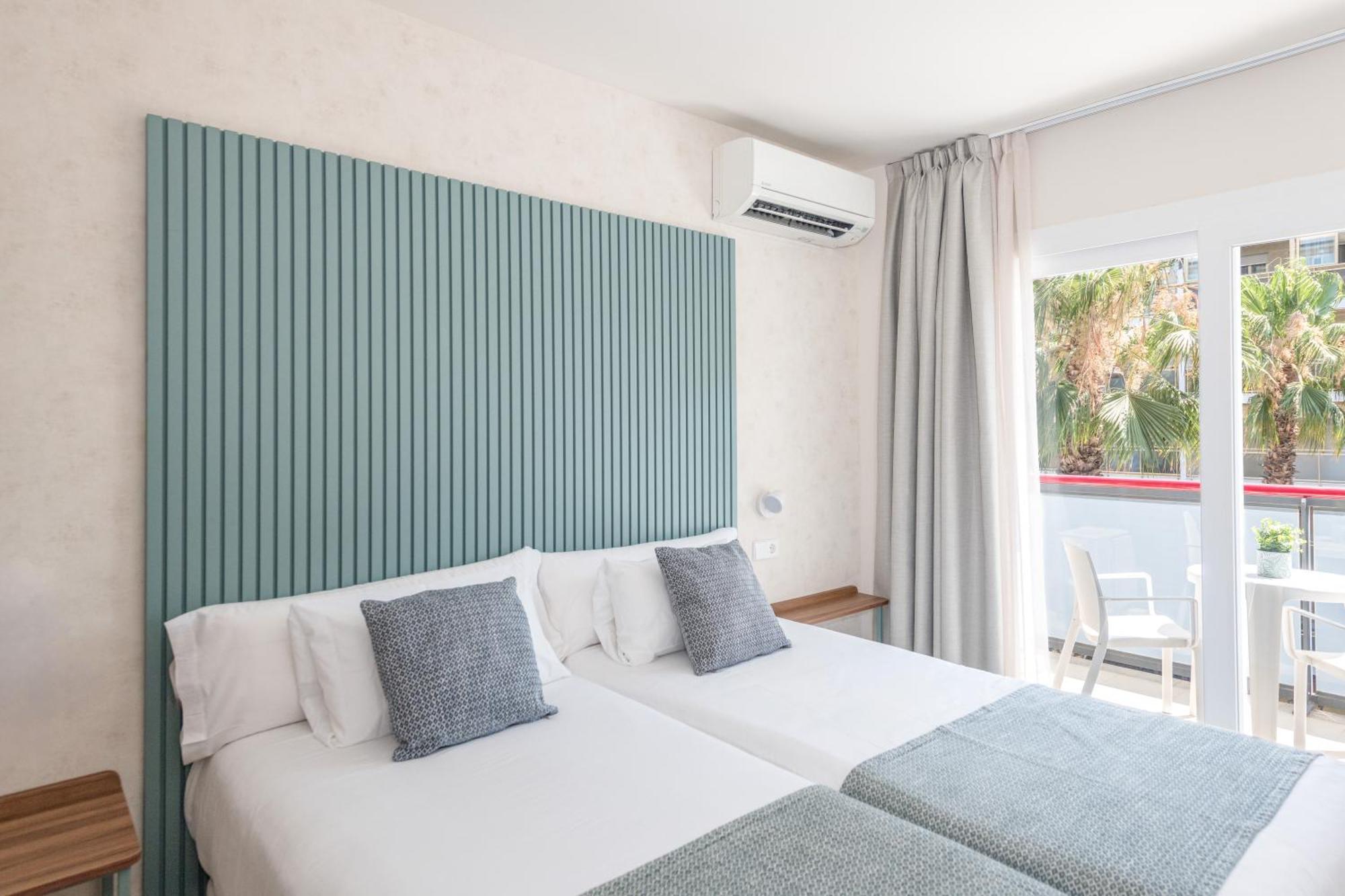 Double or Twin Room Balcony