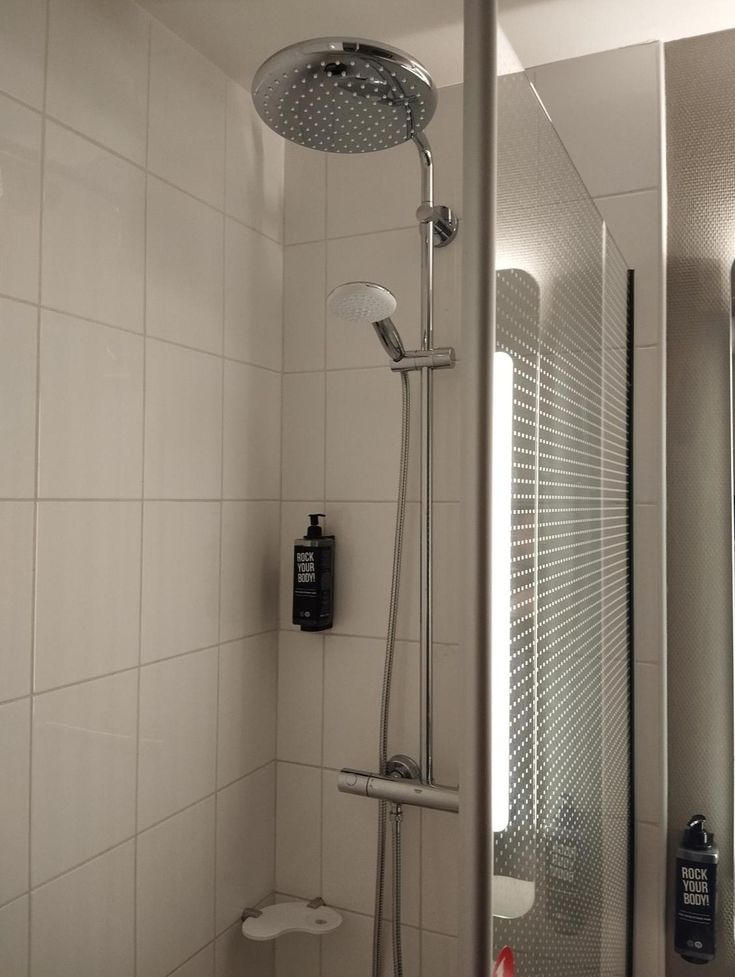 Deluxe Double Room with Sofa,1704963890:JPEG