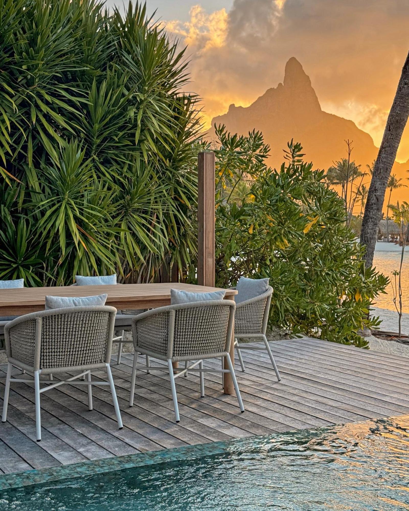 Villa 2 Chambres près de la Plage avec Petite Piscine - Vue sur Lagon