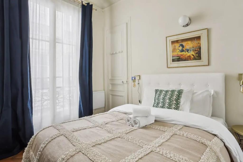 Three-Bedroom Deluxe Apartment