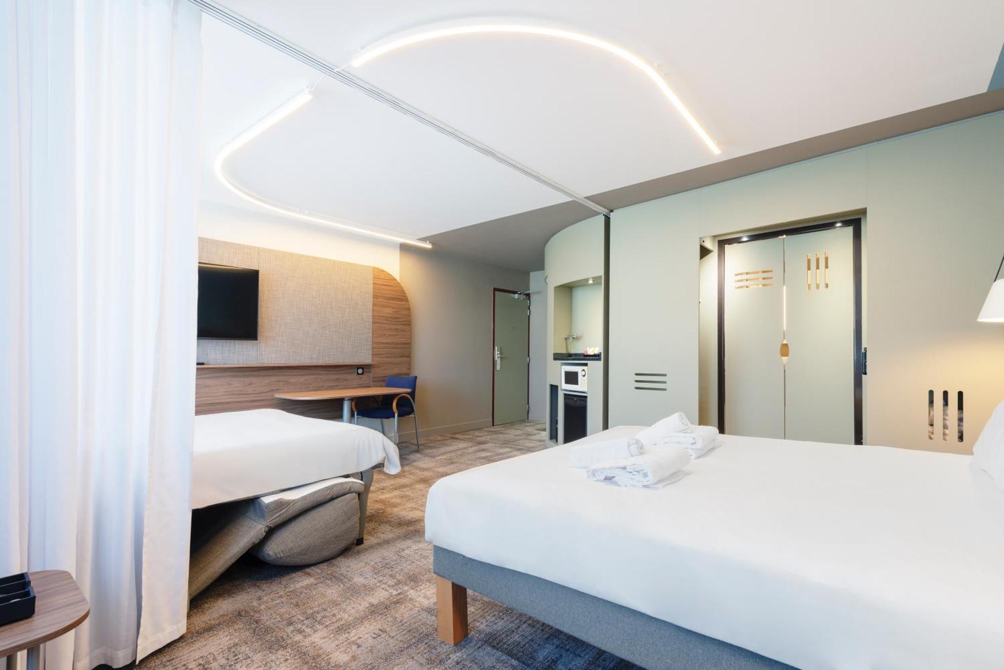 Suite Supérieure avec 1 Lit Double et 1 Canapé-Lit