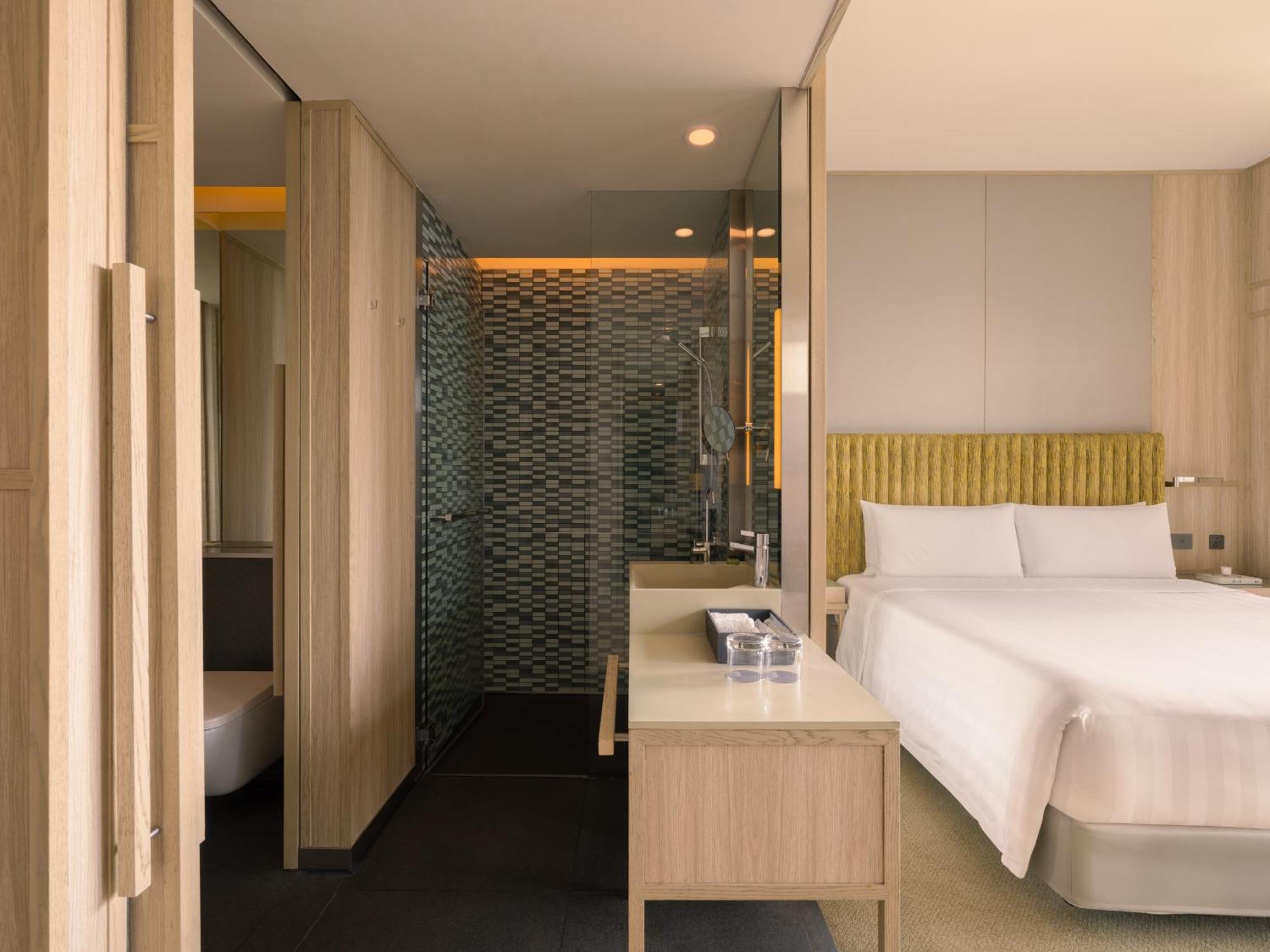 Chambre Familiale Adjacente Urbaine Deluxe (Côte à Côte)
