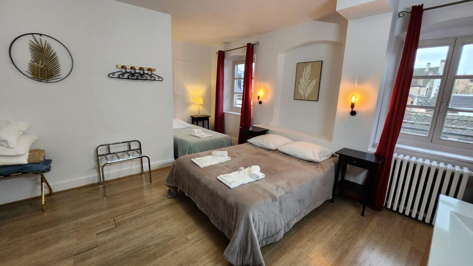 Triple Room,1624314540:JPEG