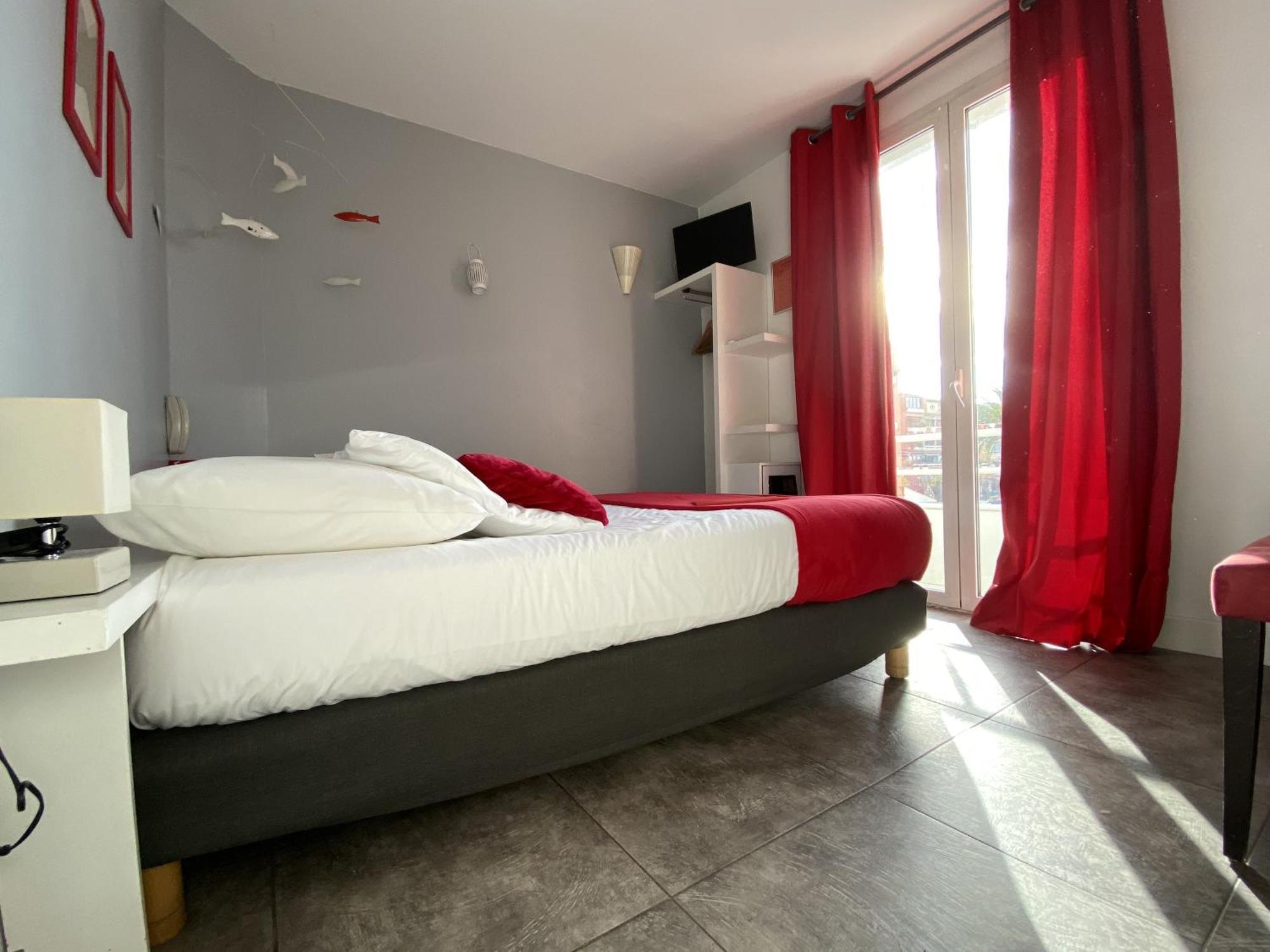 Double Room with Private Bathroom,1631546518:JPEG