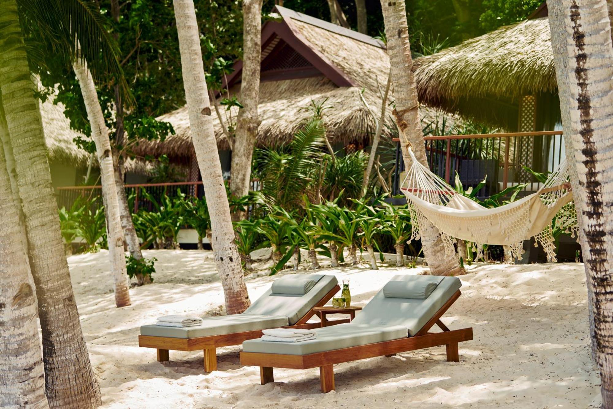 1 King Bed Beach Villa Ocean View