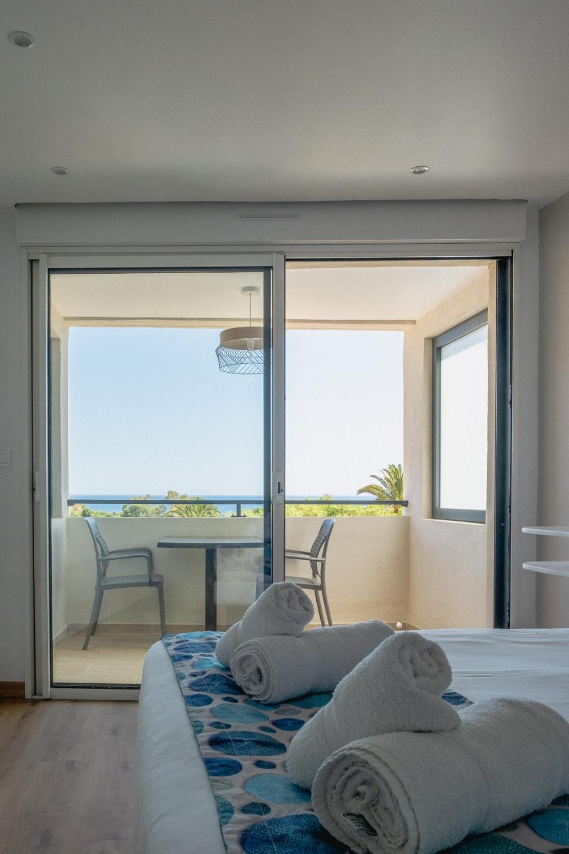 Chambre Double avec Balcon - Vue sur Mer