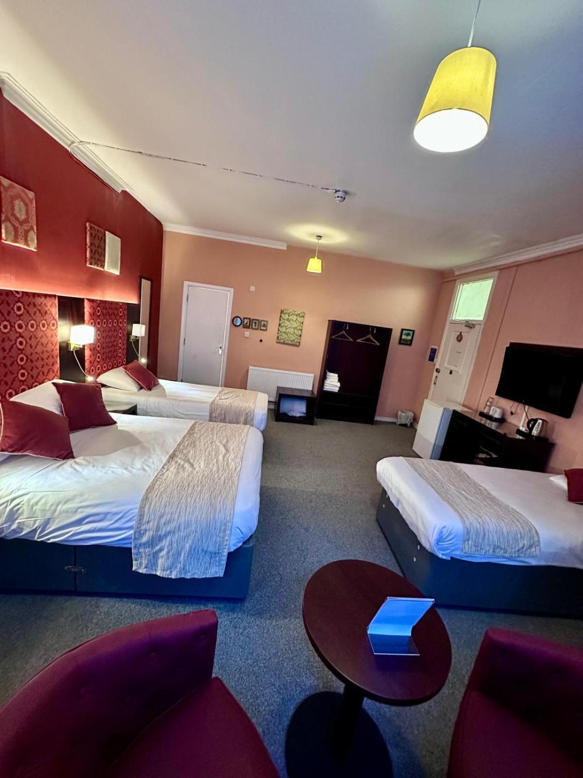 Standard Quadruple Room