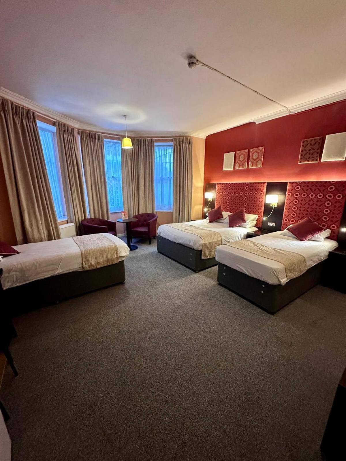 Standard Quadruple Room
