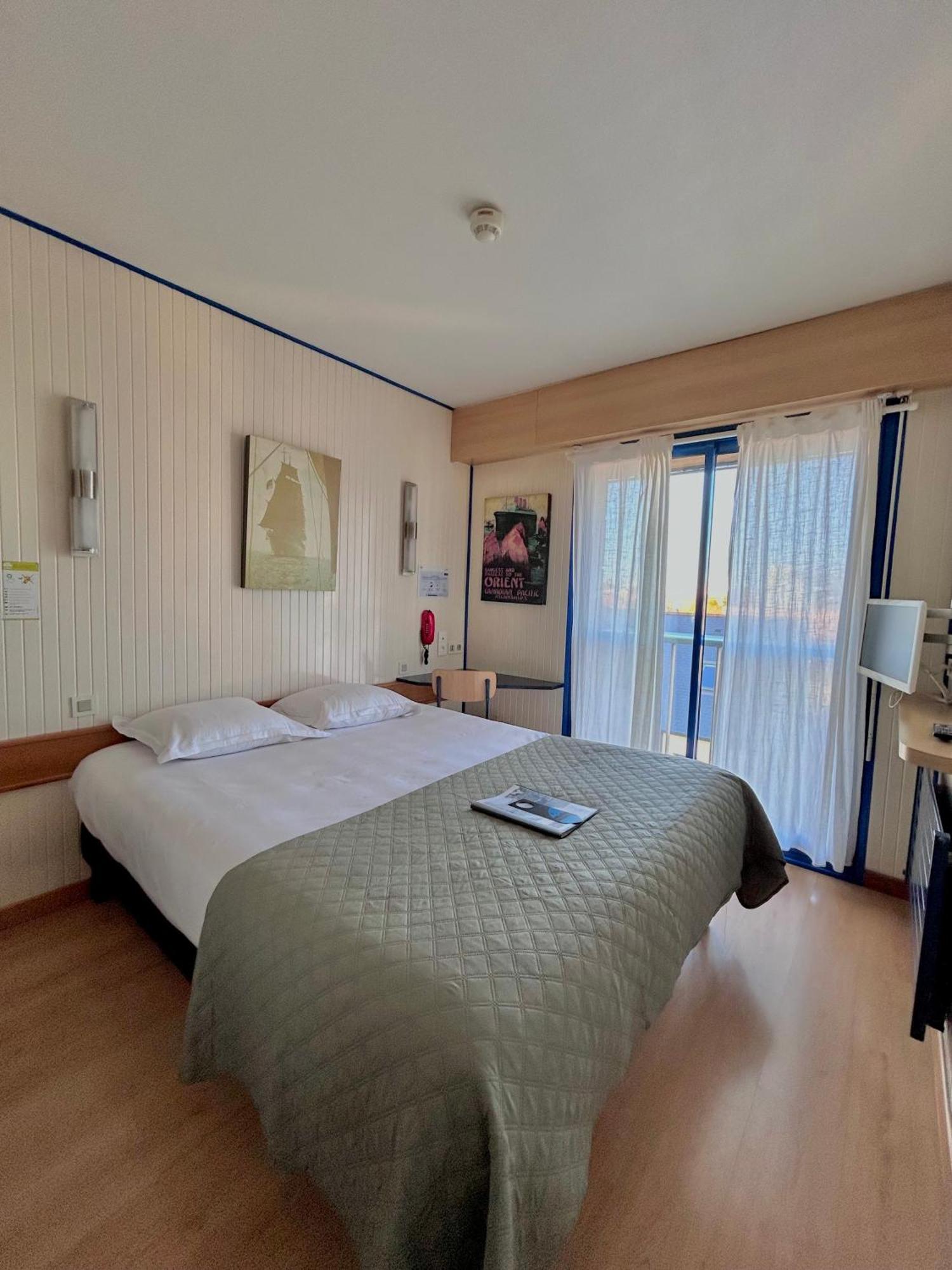 Standard Double Room with shower or bathtub,1695739885:JPEG