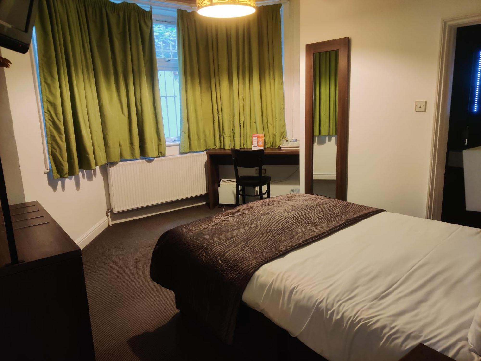 Standard Single Room