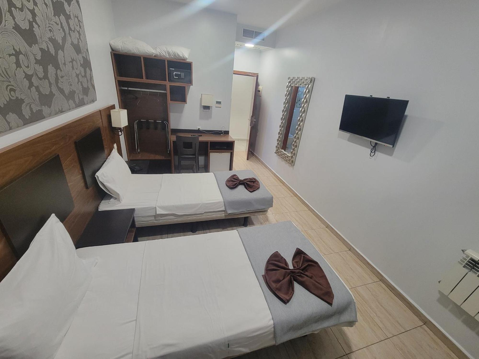 Superior Twin Room,1649044617:JPEG