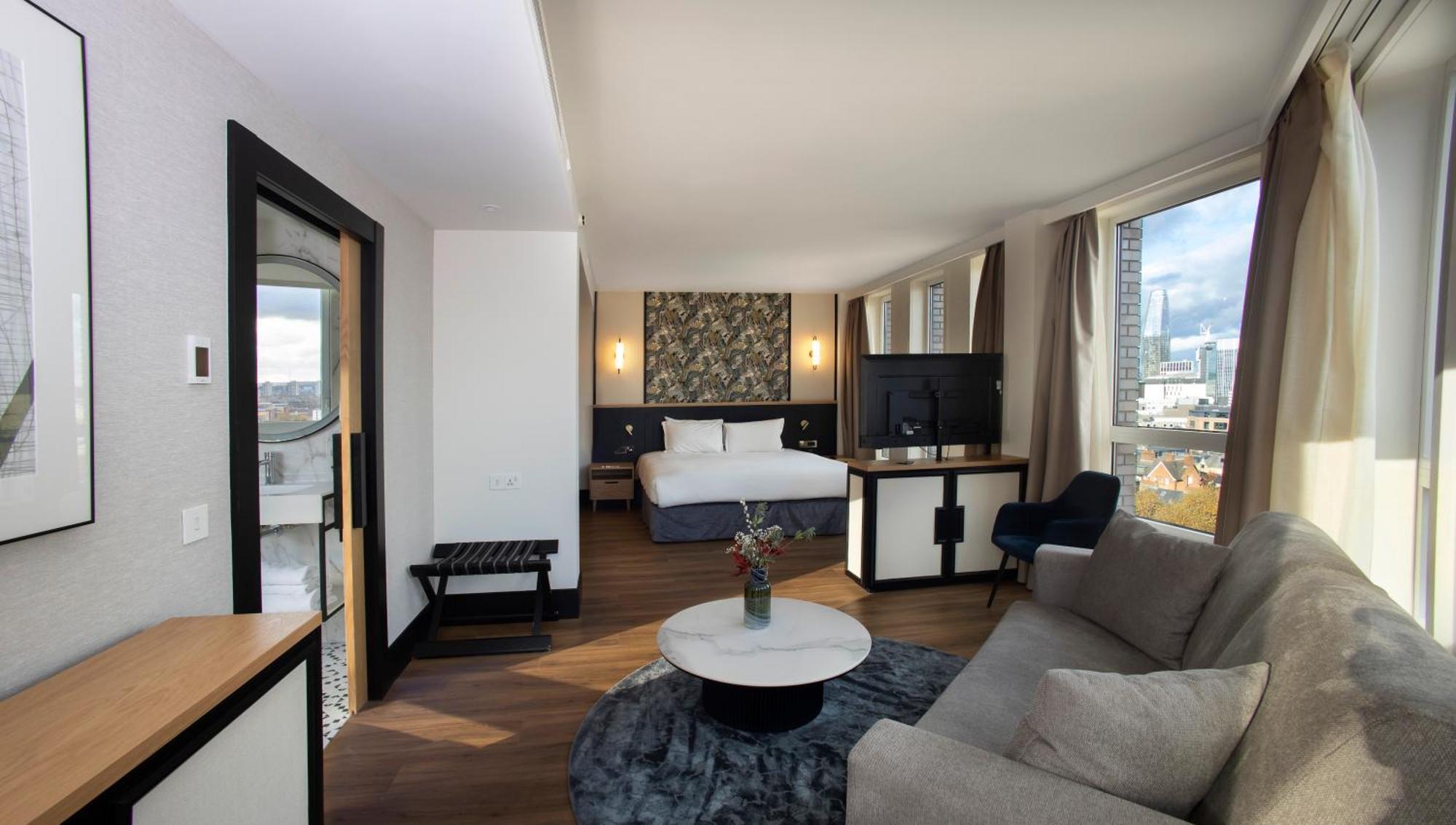 Suite Junior - Vue sur Toits