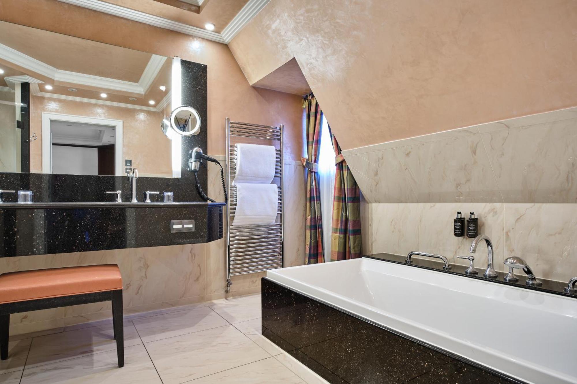 Chambre Triple Familiale