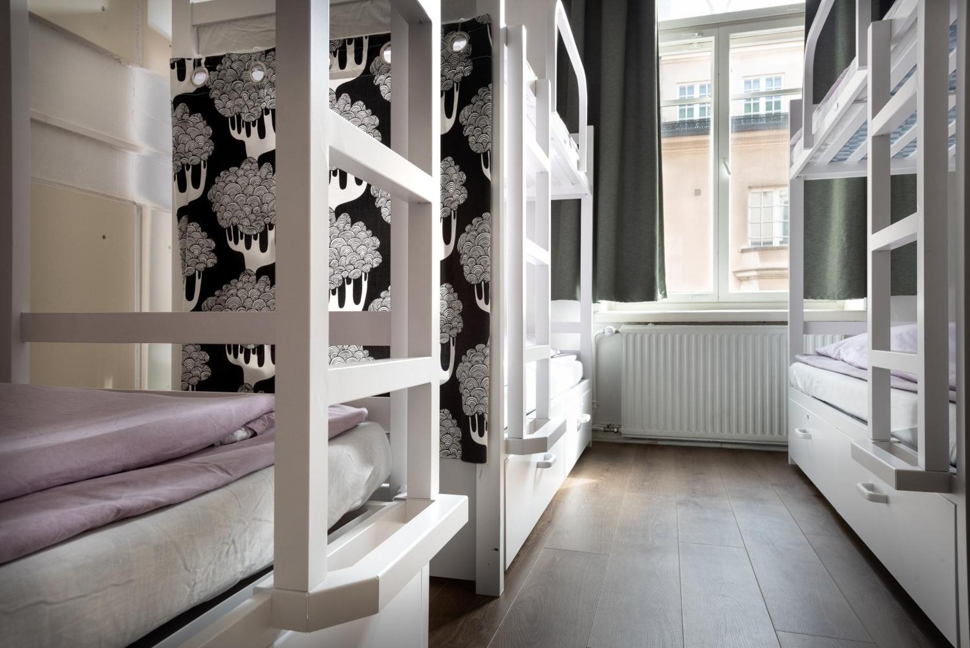 Bed in 6-Bed Mixed Dormitory Room,1658085096:JPEG