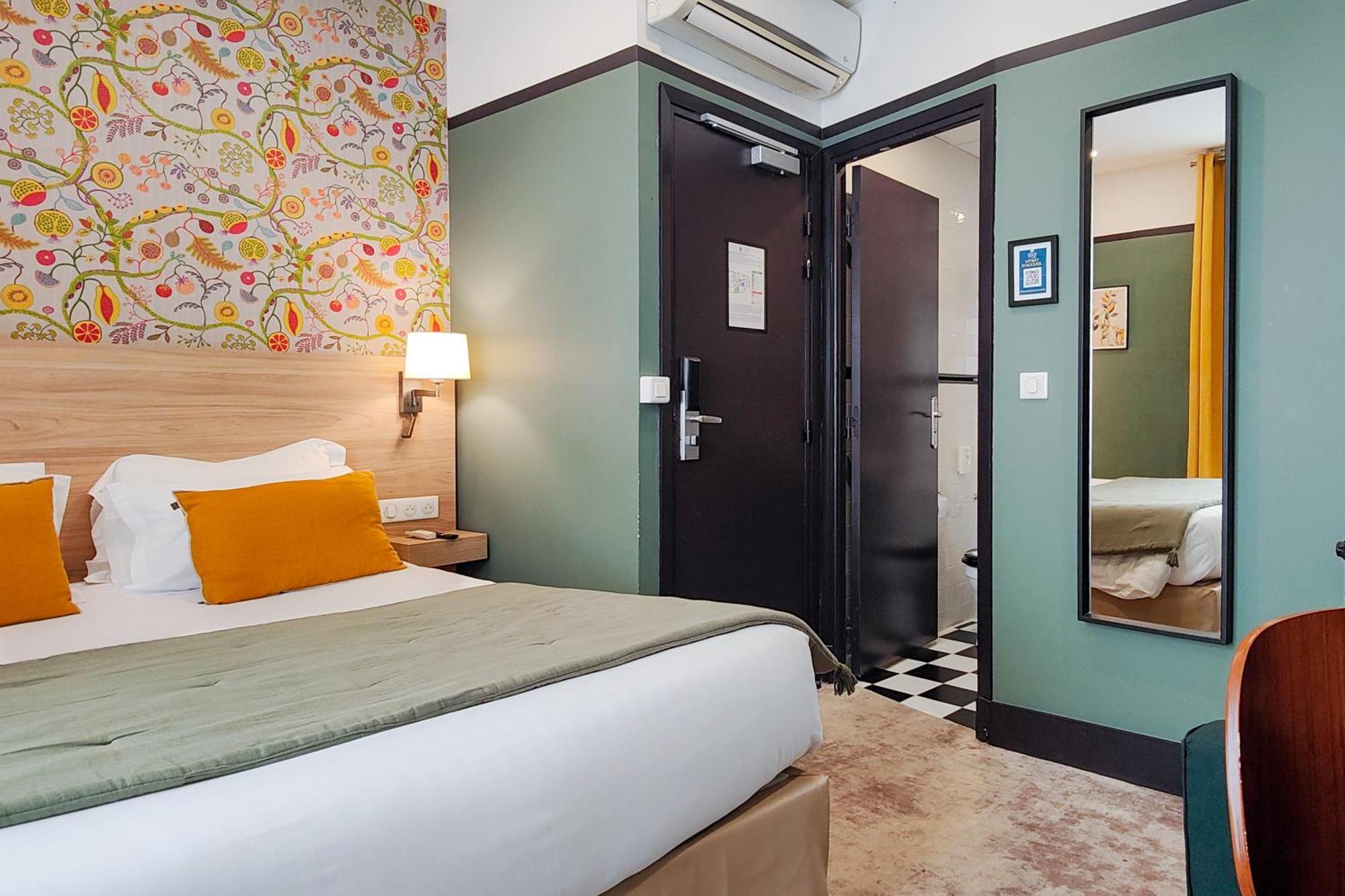 Superior Double Room with Balcony,1664651010:JPEG