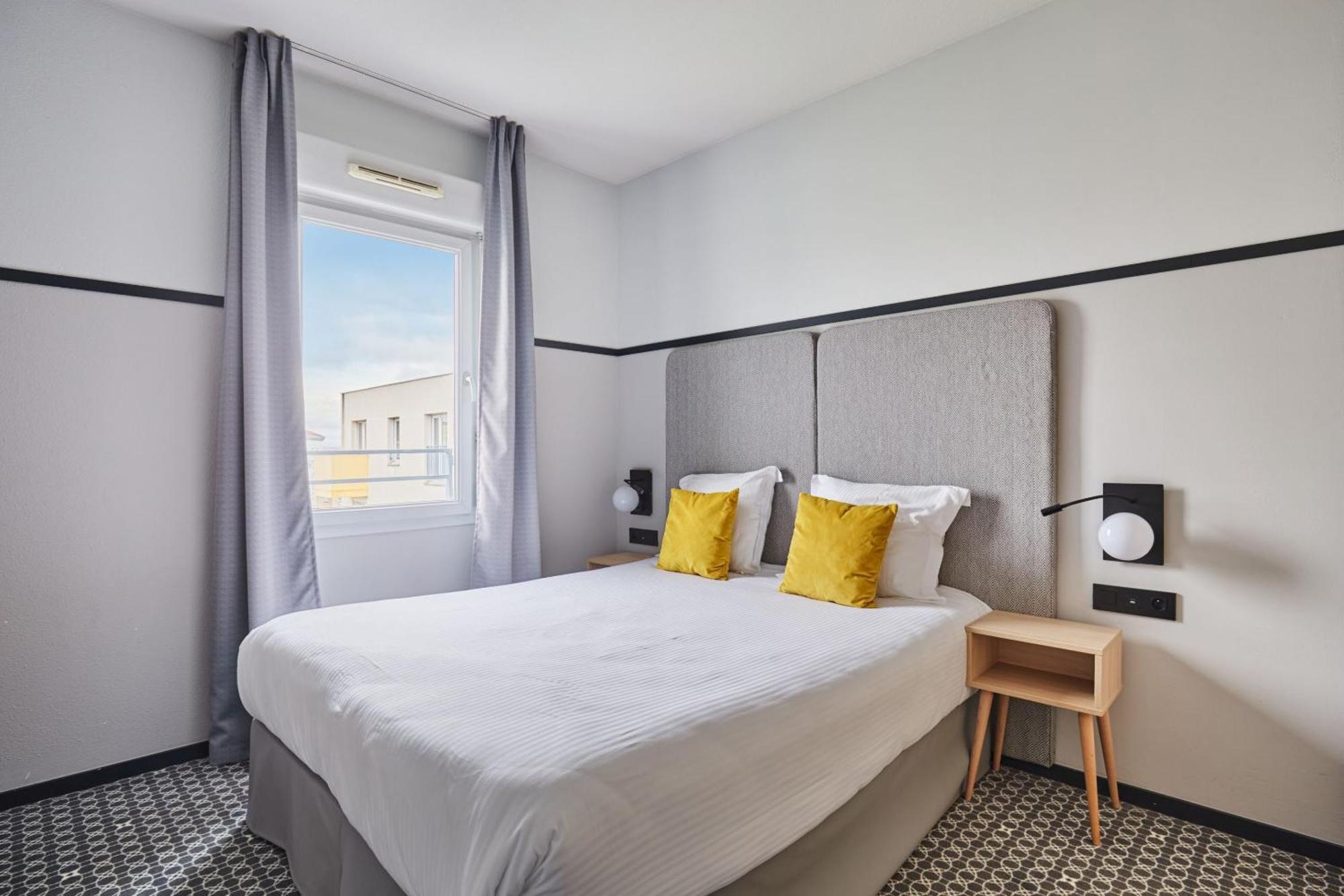 Two-Bedroom Apartment,1670702361:JPEG