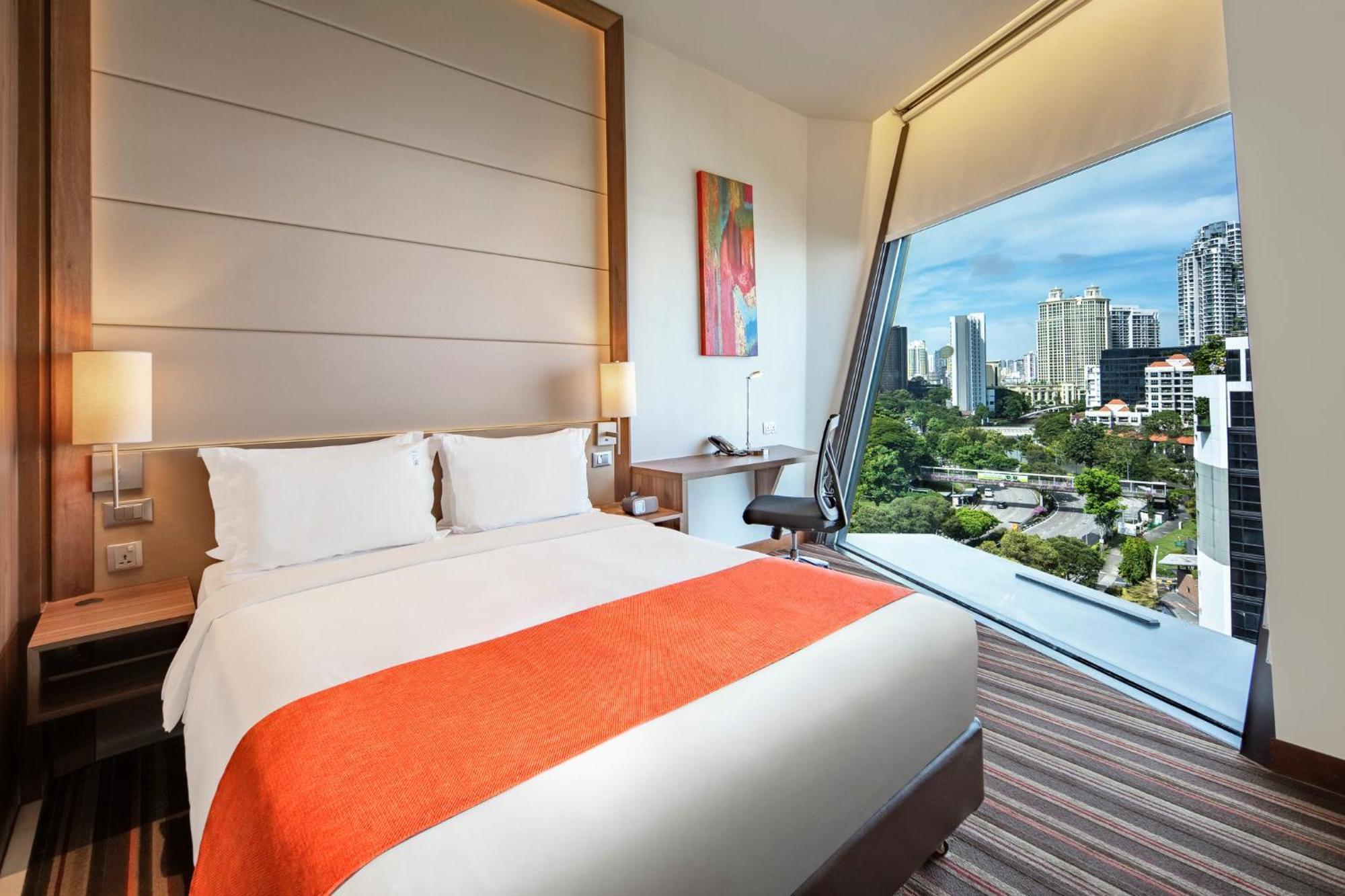 Queen Room City View