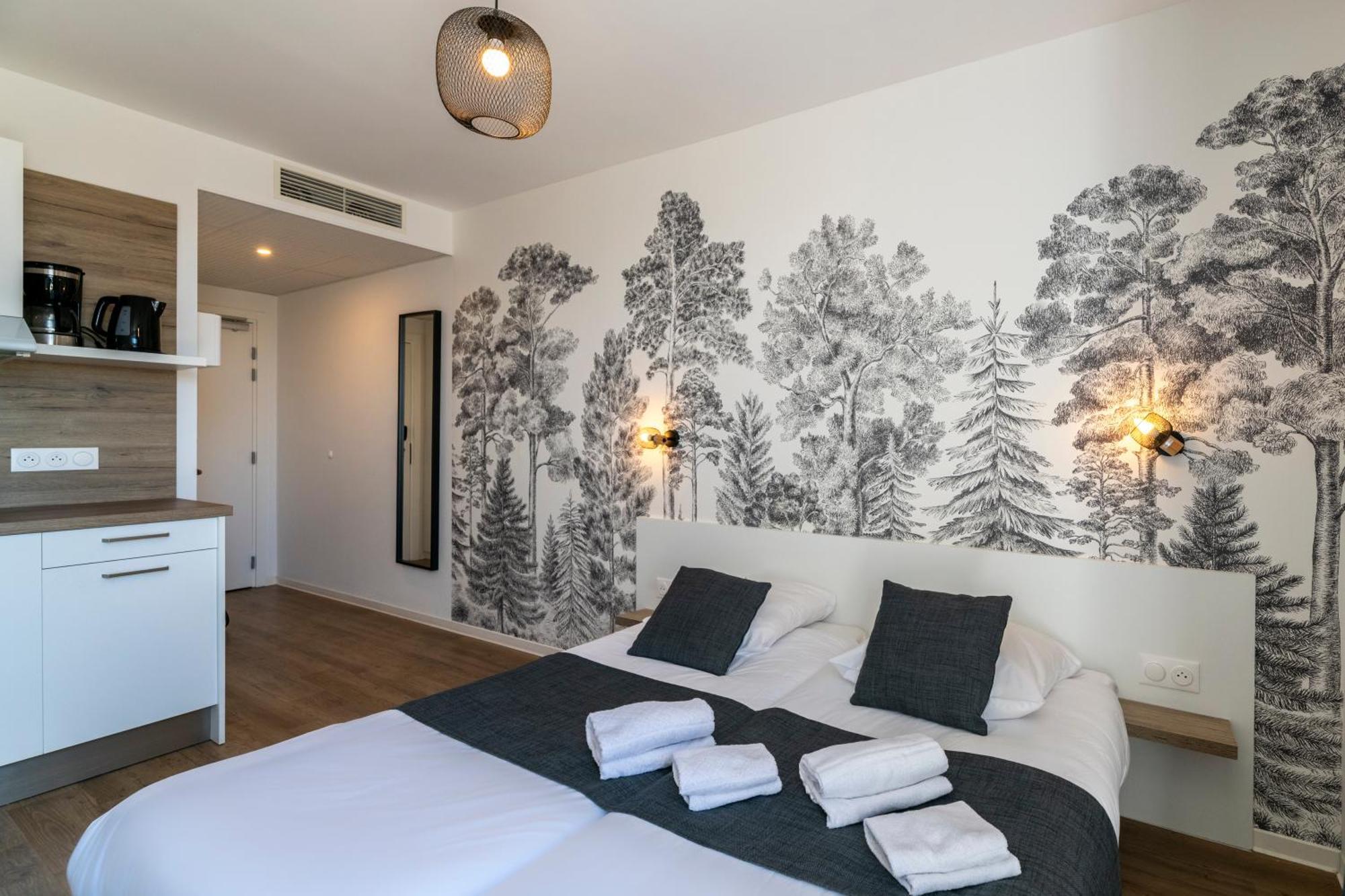 Superior Apartment