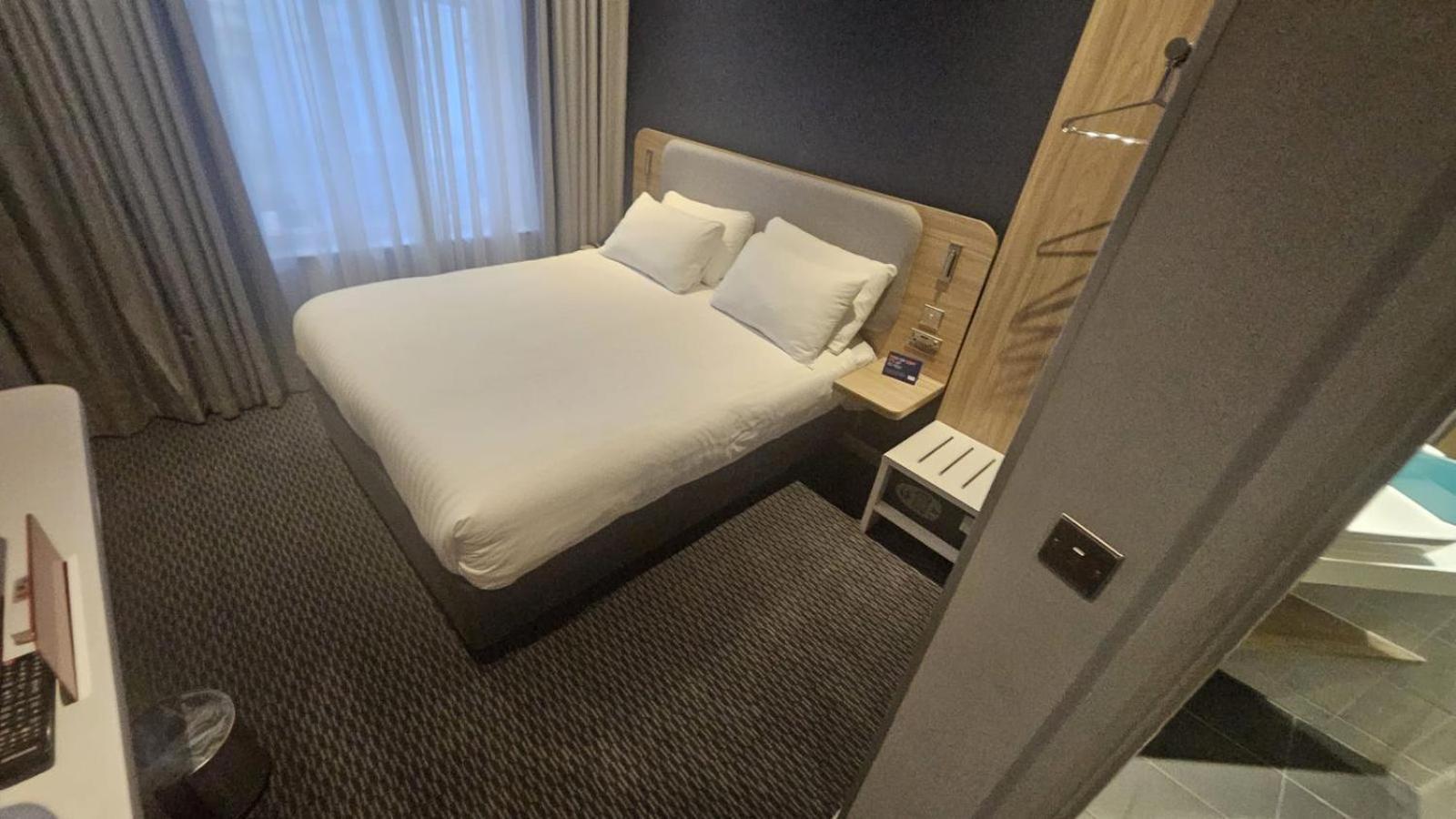Standard Room Hot