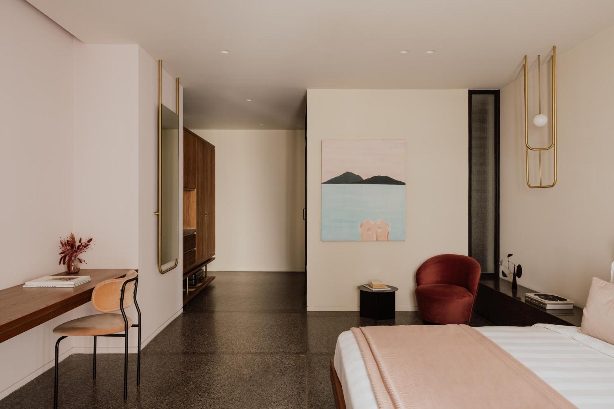 Perianth Suite