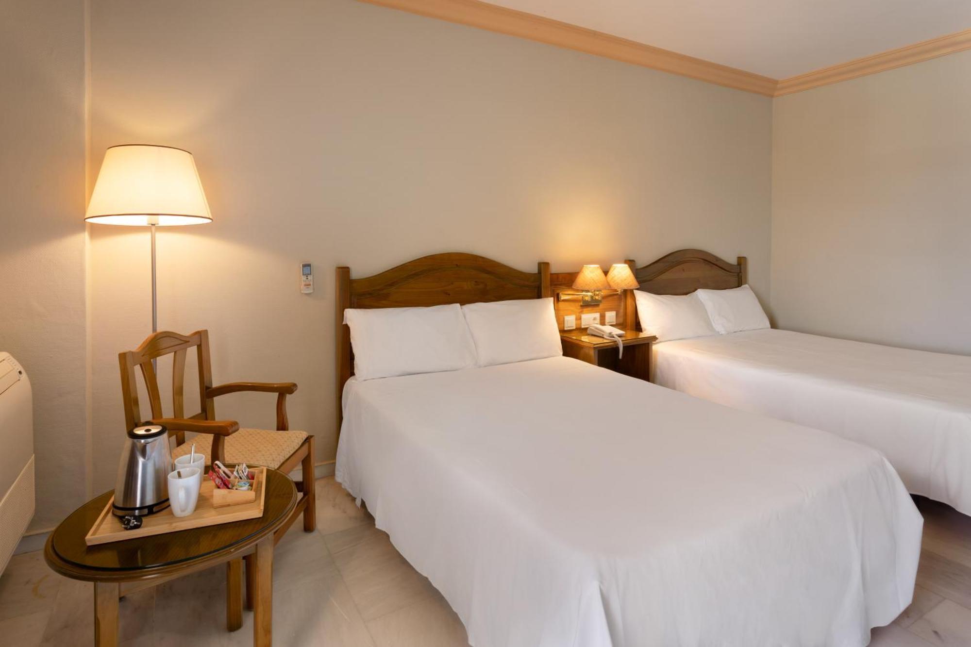 Connecting Family Room with Sea View,1697788142:JPEG